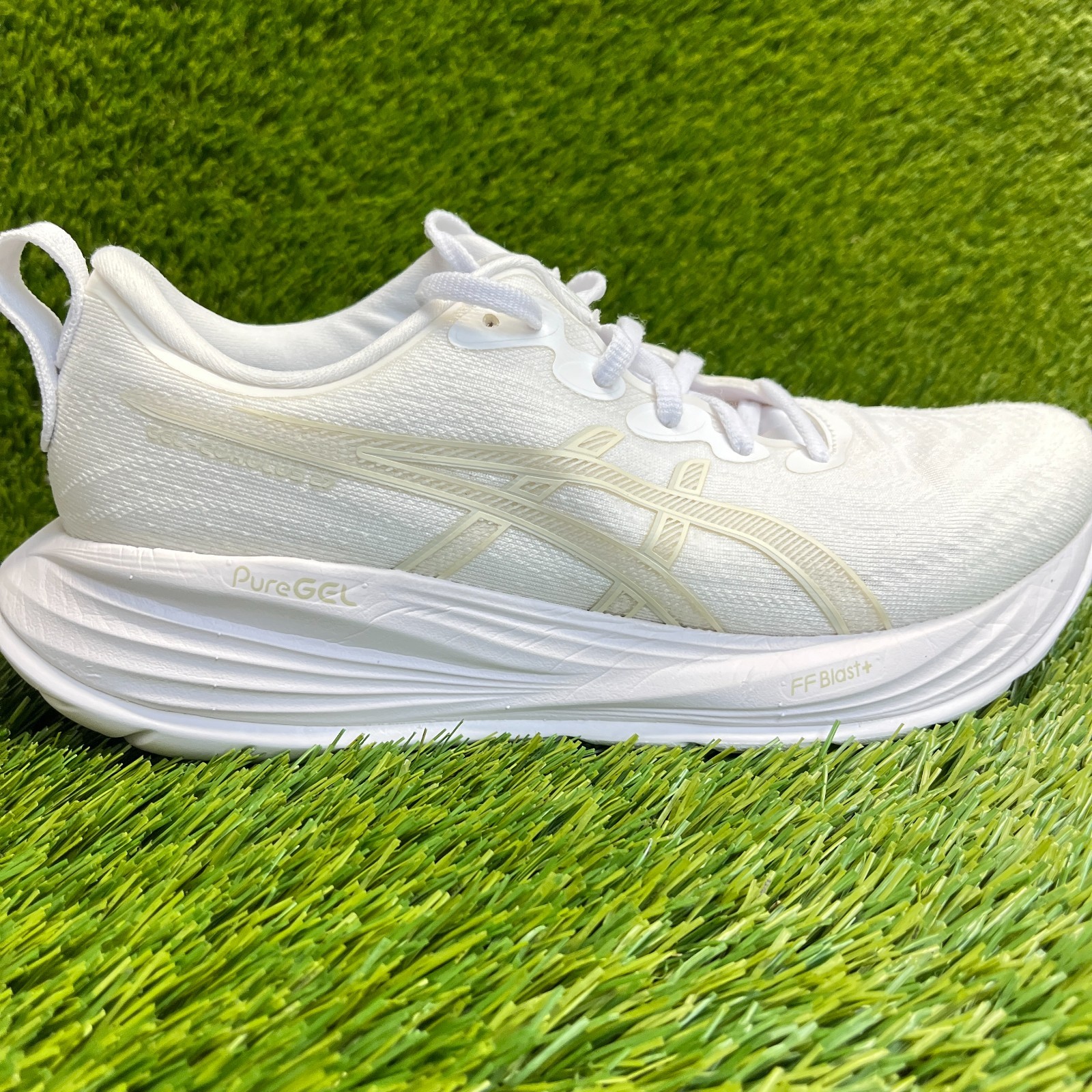 Asics Gel-Cumulus 27 Womens Size 9 White Athletic Running Walking Shoes Sneakers