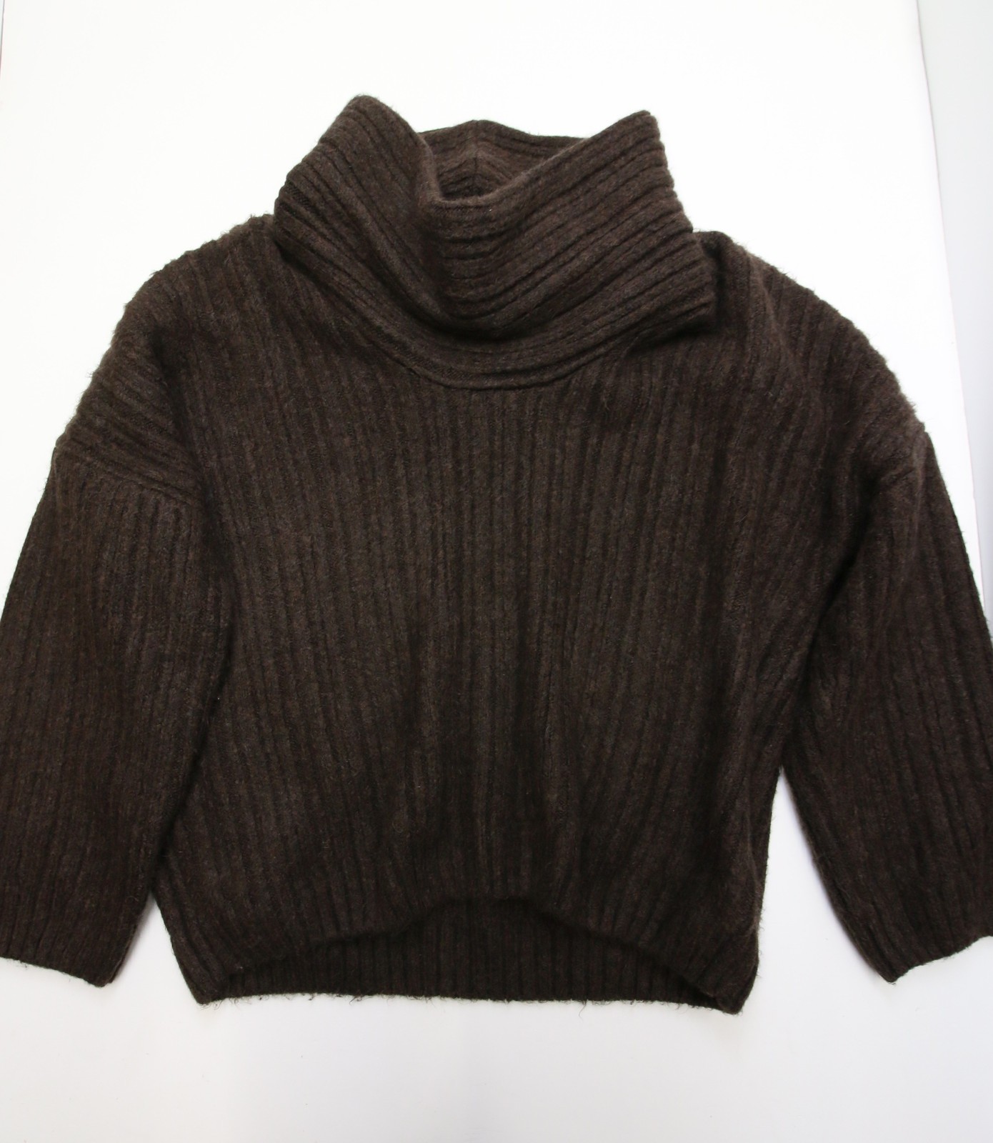 Source Unknown Becca Oversized High Roll Knit Pullover Womens OS Brown $240