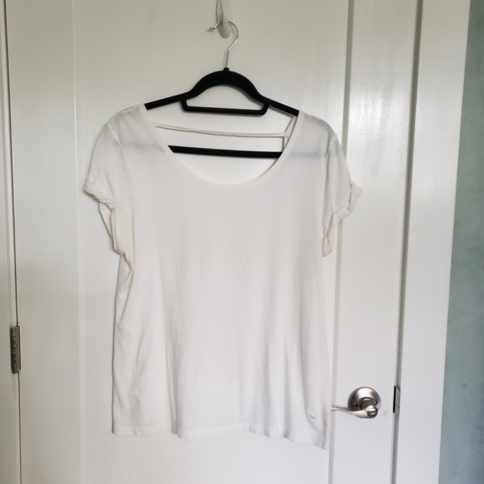 Victoria’s Secret PINK Off The Shoulder Low Back Relaxed Fit Top In White XS/S