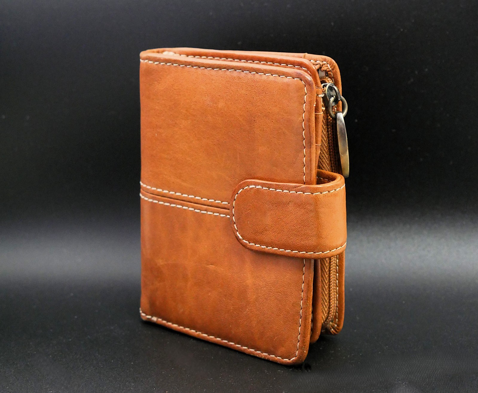 BROWN LEATHER WALLET W ZIPPER COIN SLOT 7 CC 1 BILL & 4 EXTRA SLOTS SNAP STRAP