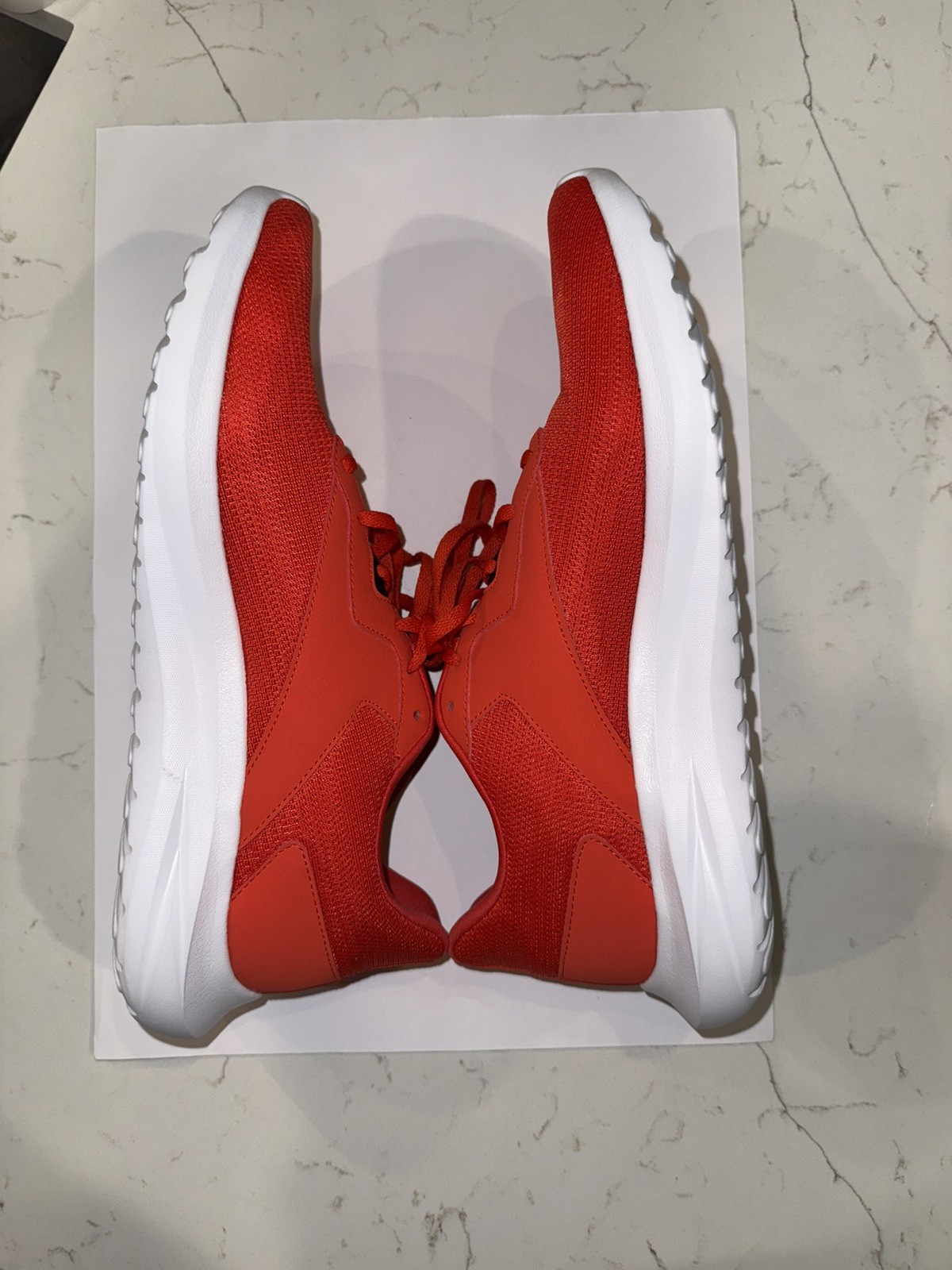 Reebok Energen Lux Men’s Size 11.5 Running Shoes Red Black White Ortholite EUC