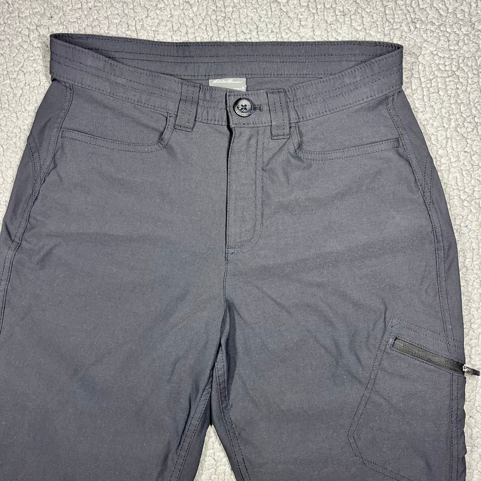 Eddie Bauer Rainier Capris Womens 6 Black Hiking Outdoor Cargo Pants 1258037