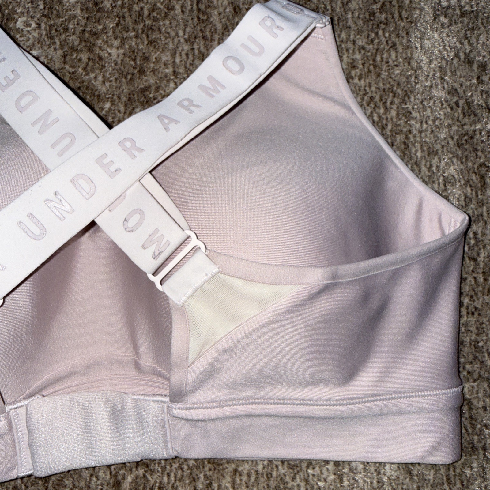 Pre Owned Under Armour Nude Beige Crossback Fitted Sports Bra Logo Large L