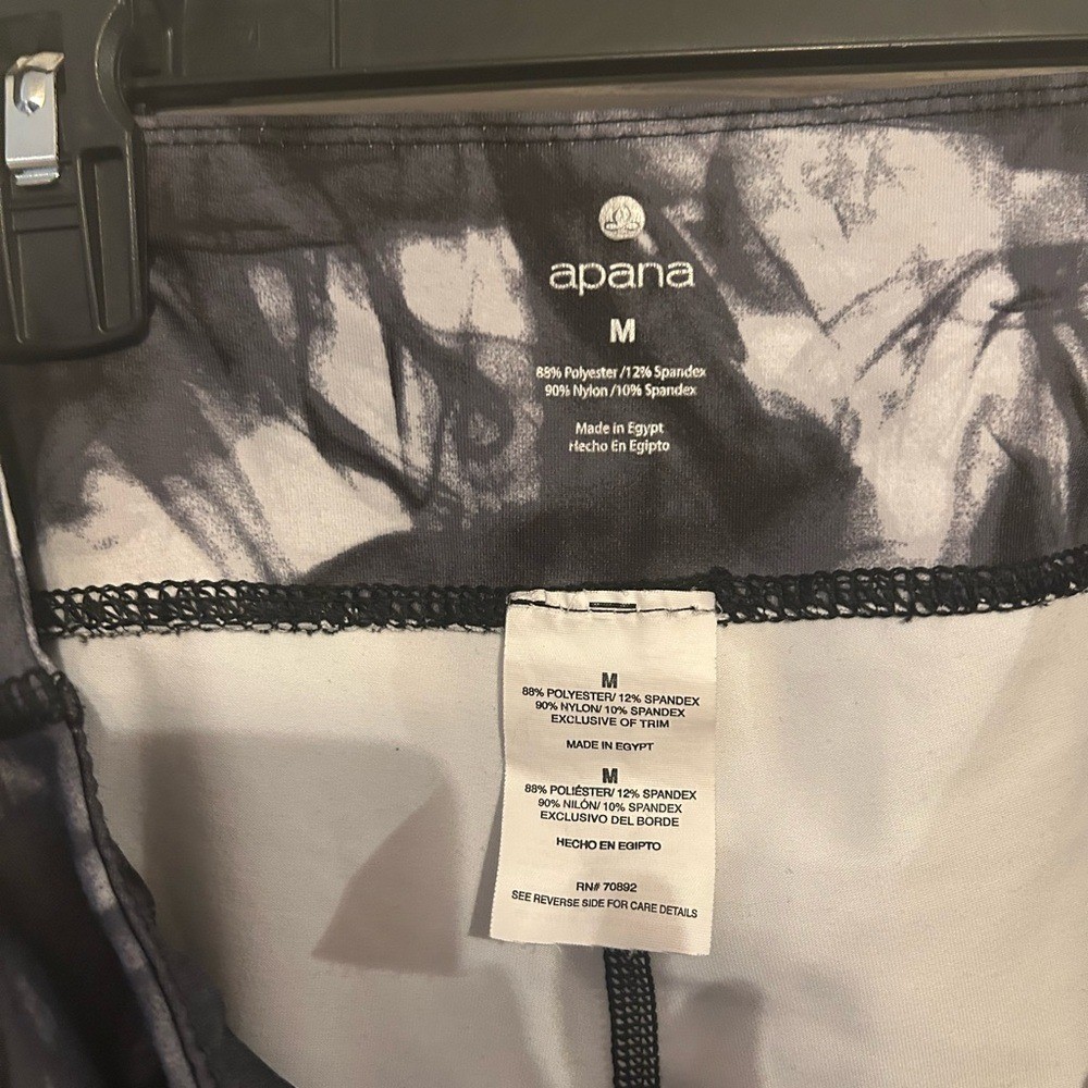 Apana Monochrome Abstract Leggings