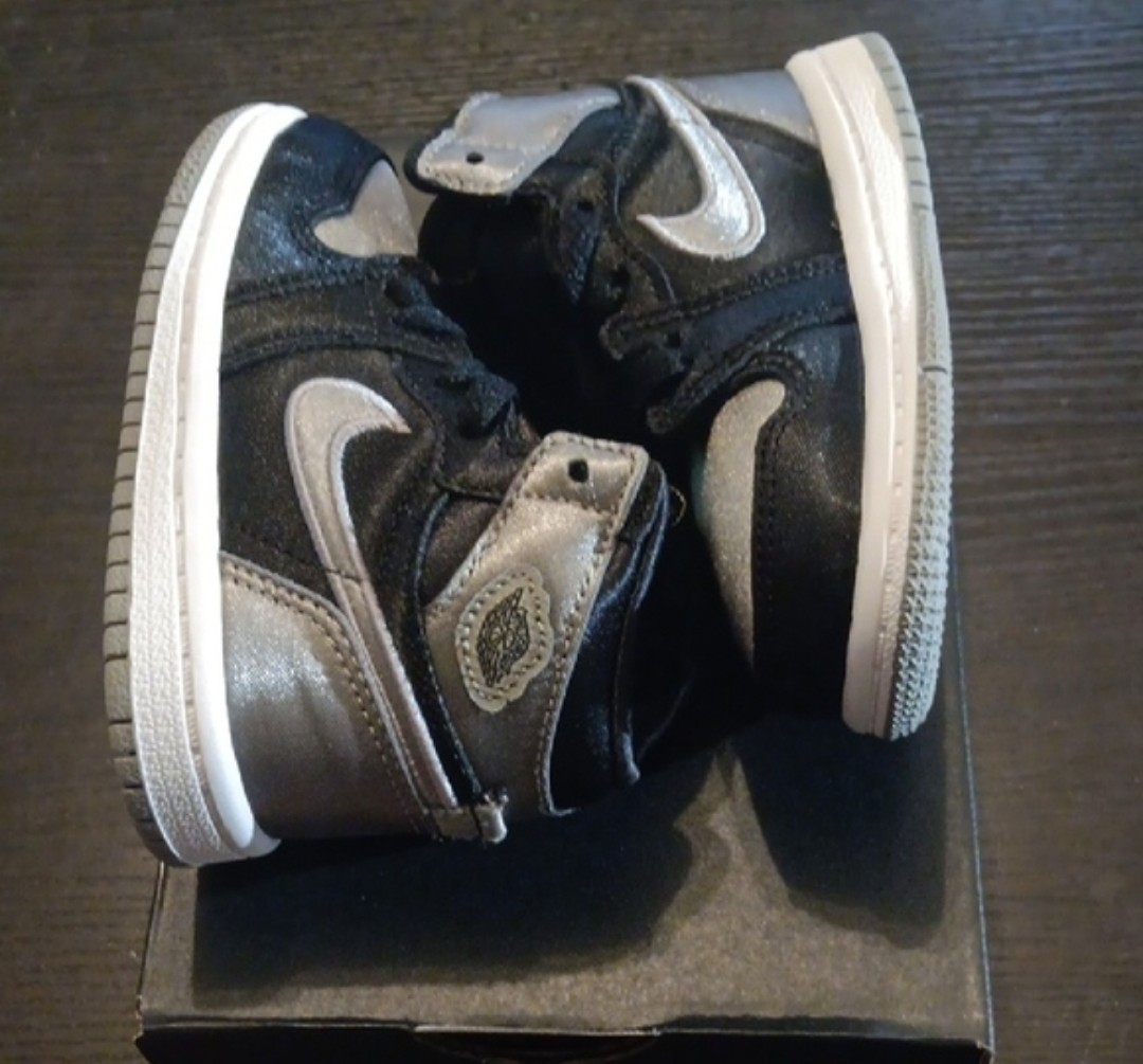 Jordan 1 Retro High OG Satin Shadow (TD) Kids 5c NWBOX