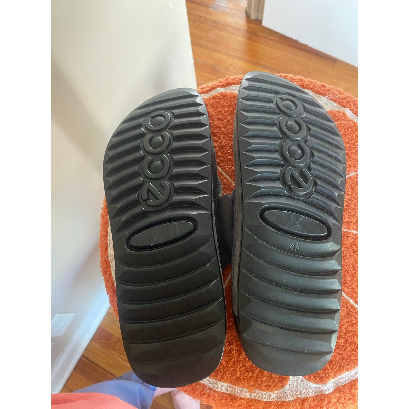 ECCO 2nd Cozmo Sandals Mens 45/ US 11-11.5 Gray Leather Slides Comfort Strap