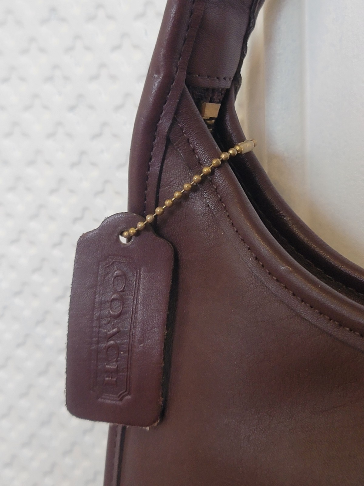 Vintage COACH Leather ERGO 9020 Mahogany Brown Mini Zip Hobo/Shoulder Bag USA