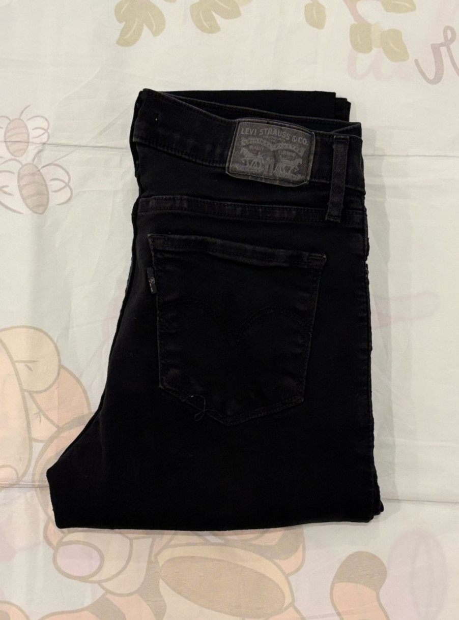 Levi’s 311 Women’s Jeans Size 27×30 Black Shaping Skinny Mid Rise Slim Fit Denim