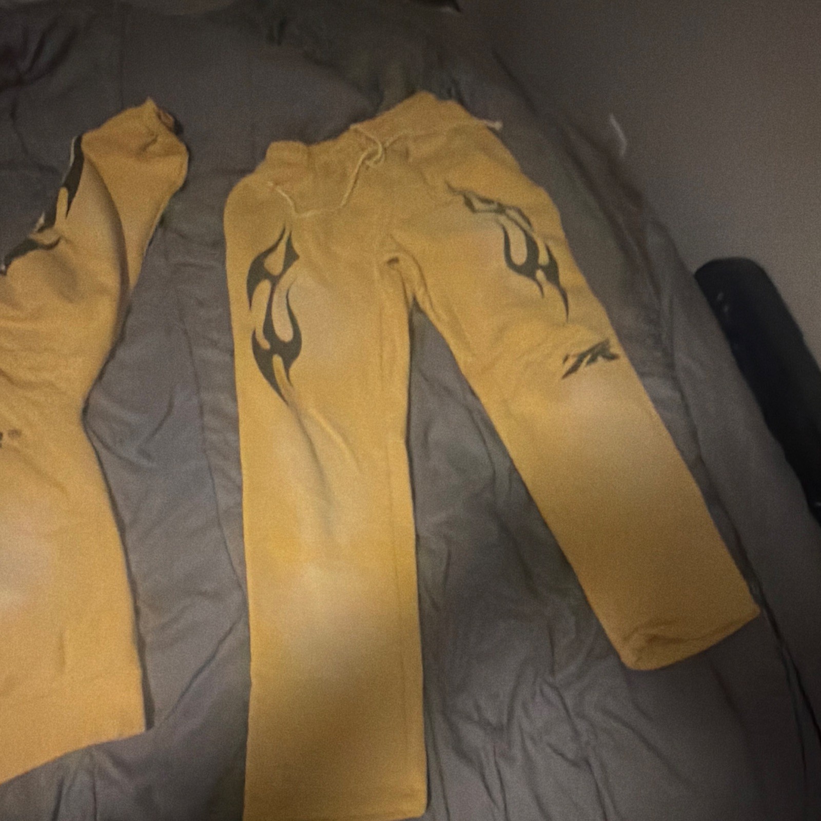 Hellstar Yellow Graphic Full Zip Hooded Fleece Tracksuit Hoodie & Pants M