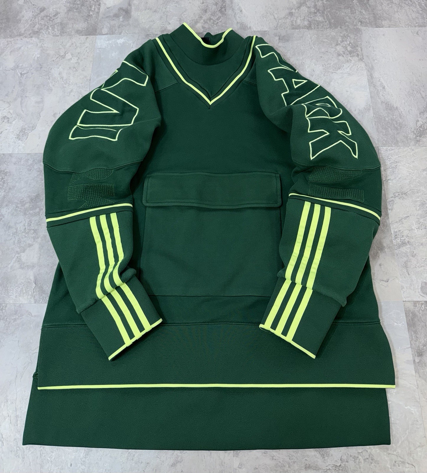 adidas Ivy Park Cargo Sweatshirt (Gender Neutral) Dark Green Adult Size Small