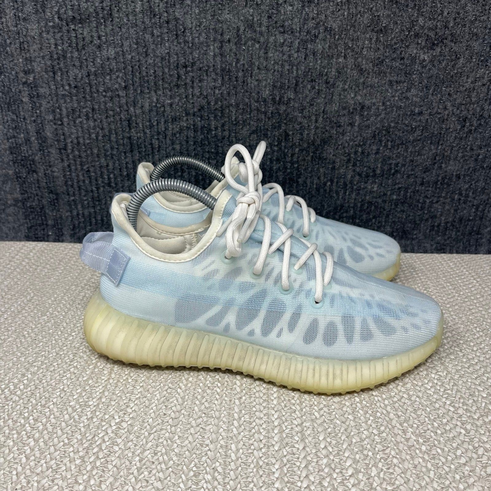 Adidas Yeezy Boost 350 V2 Mono Ice Blue White Shoes Mens 7 / Women’s 8 GW2869