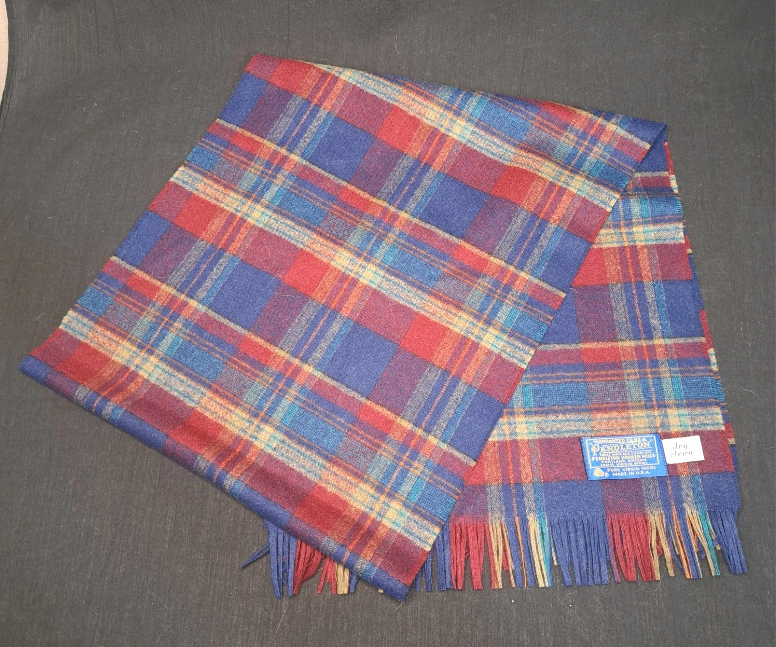 PENDLETON 100% Pure Virgin Wool Scarf 60″ x 12.75″ Plaid USA Fringe
