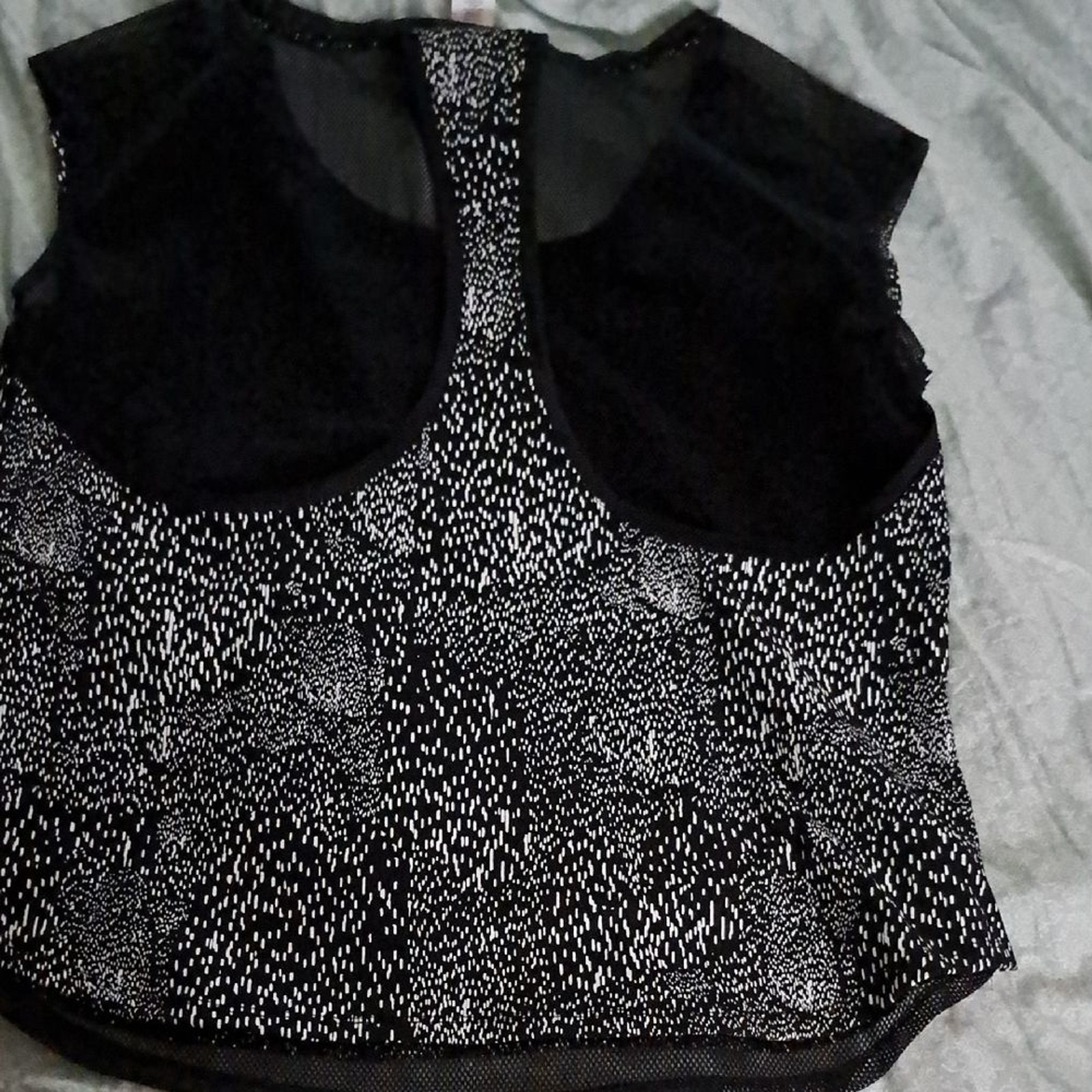 Fabletics Cap Sleeve Boxy Blouse in Black and White
