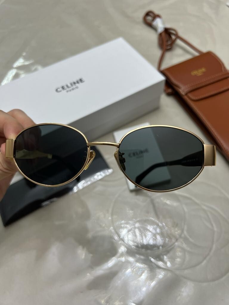 Sunglasses Celine CL40235U Triomphe metal with gold frame Lenses-Brown