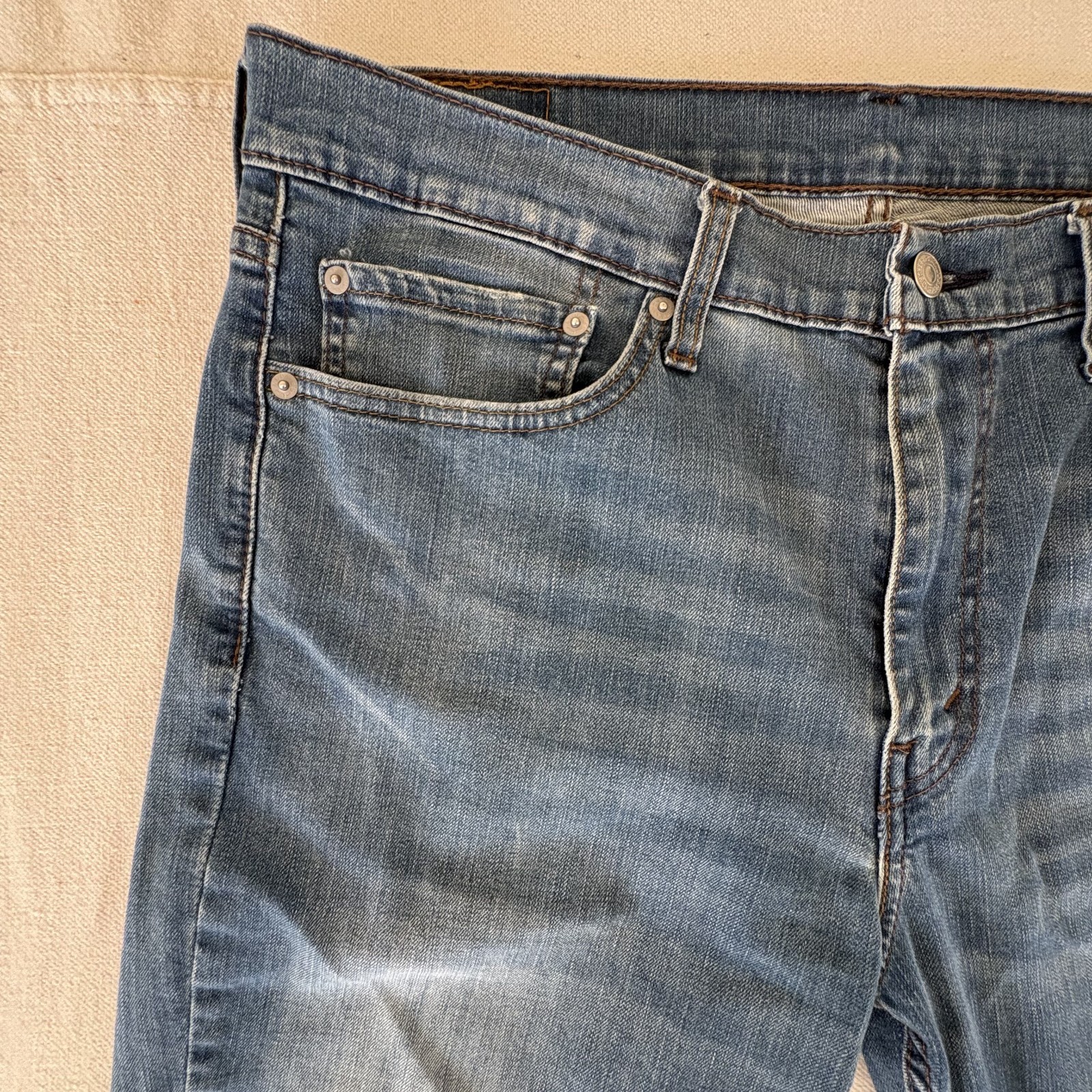 Levi’s 511 Men’s Size 36×30 Medium Wash Slim Stretch Jeans