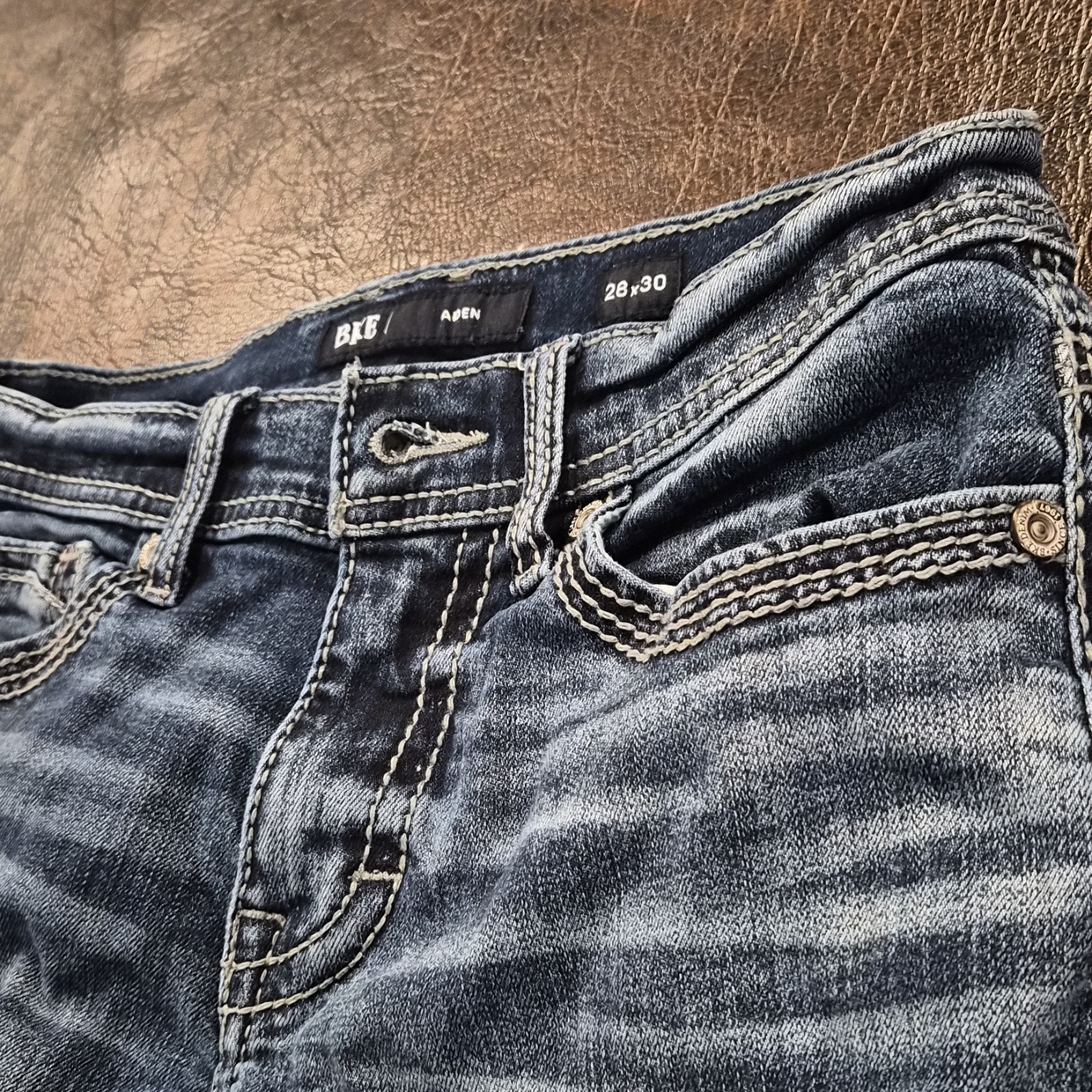 BKE Regular Bootcut Denim Jeans Blue Medium Wash Solid Men BKE Aiden 28X30 B326