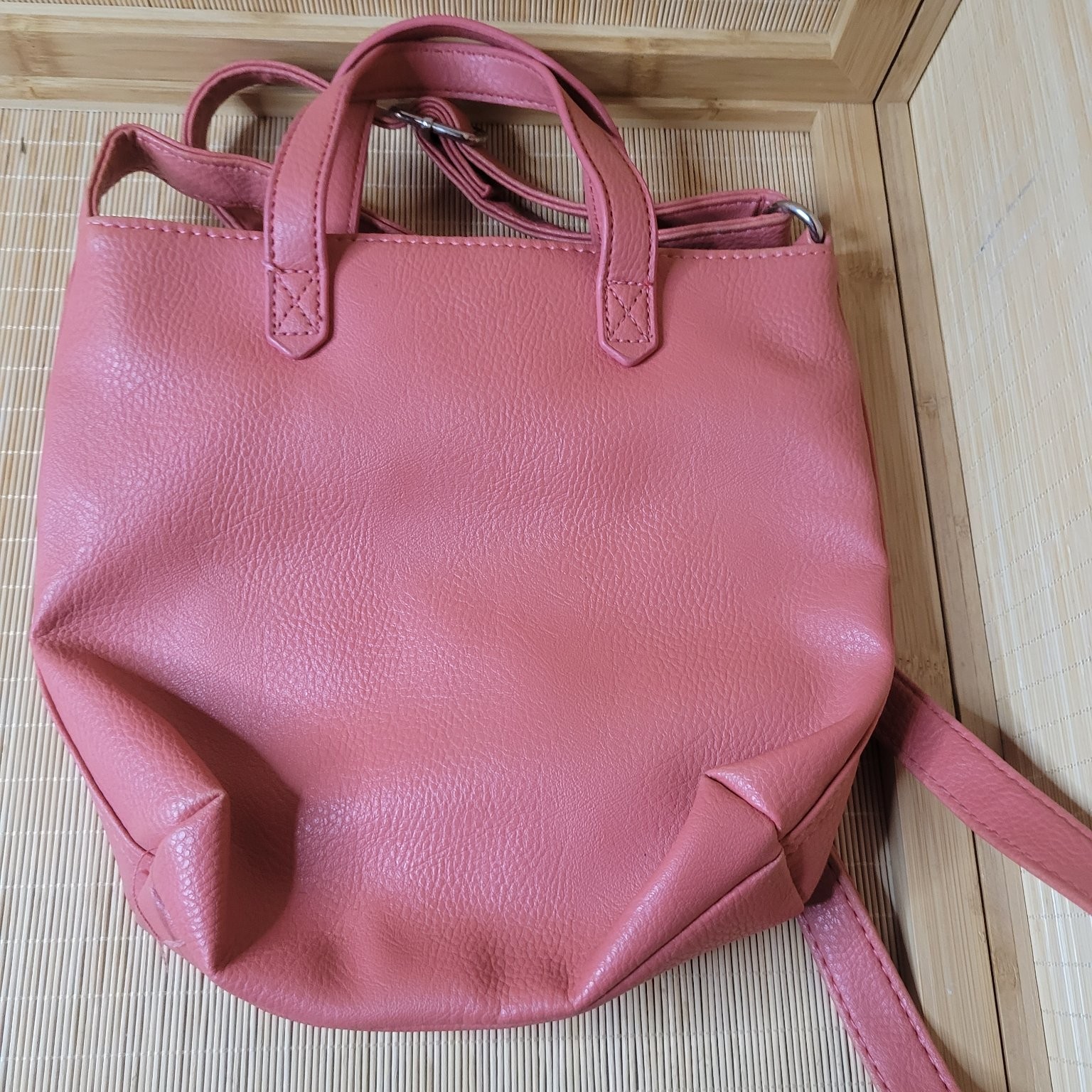 Coral Women’s Handbag Man Made Material Adjustable Strap