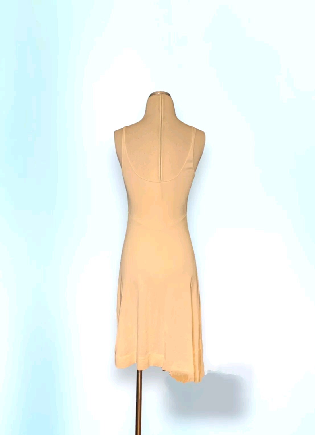 FORM FIT ROGERS Light Beige NYLON Slip Dress SILKY SOFT Size 32 Women’s 8-10