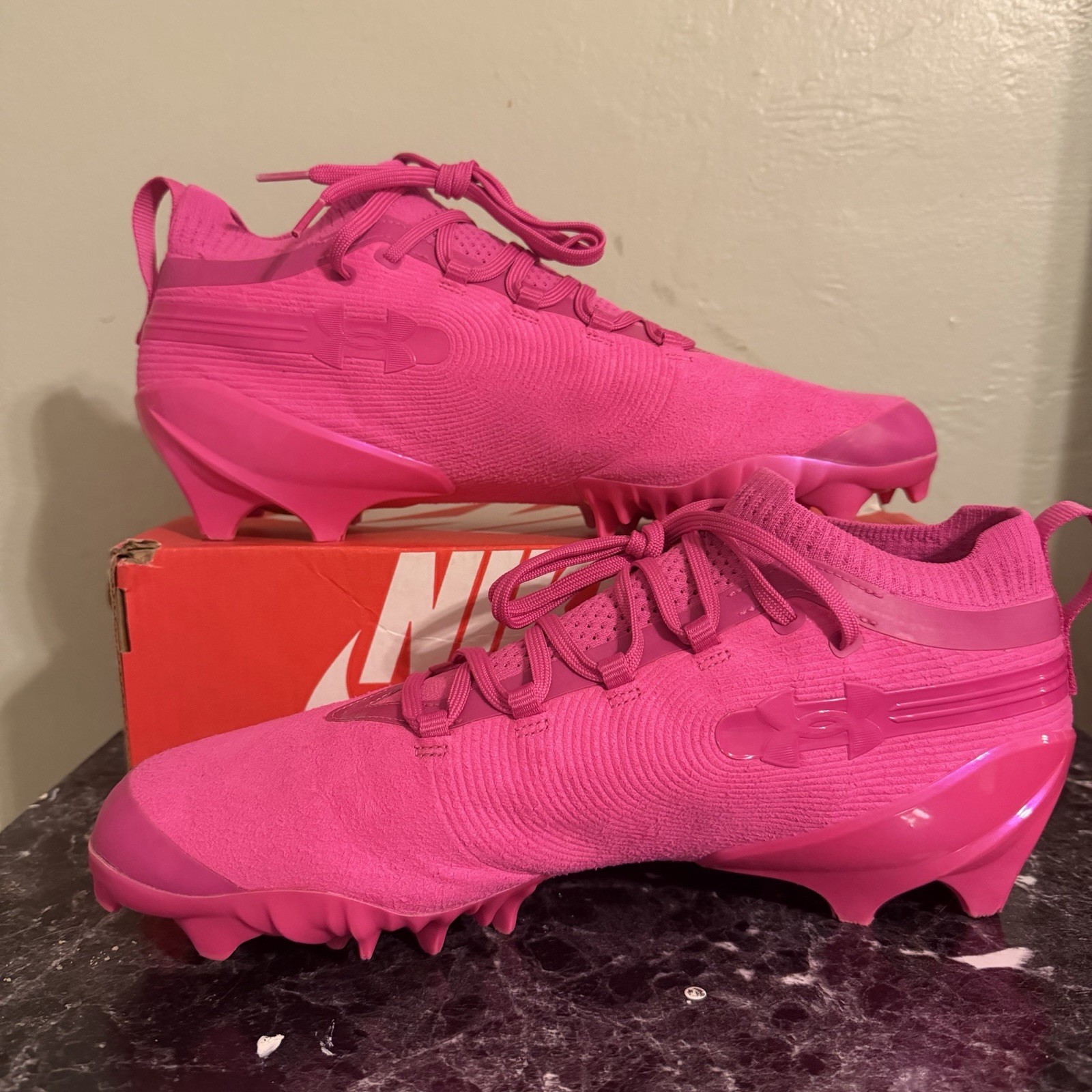 12 Mens Under Armour Spotlight Pro Suede Football Cleats Rebel Pink 6000074-652