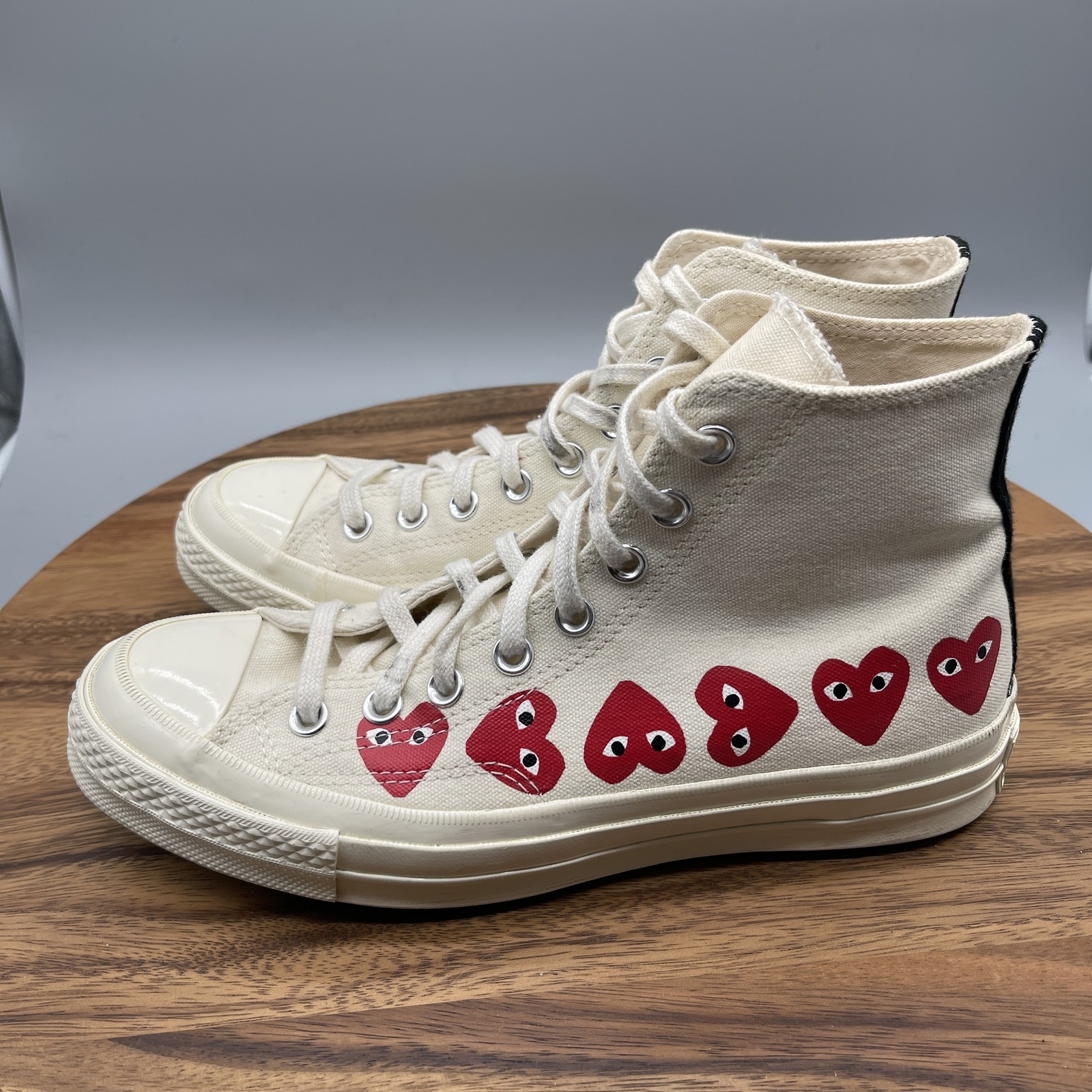 Converse Chuck Taylor All Star Shoes Womens 9 CDG Play Hearts Casual Skate