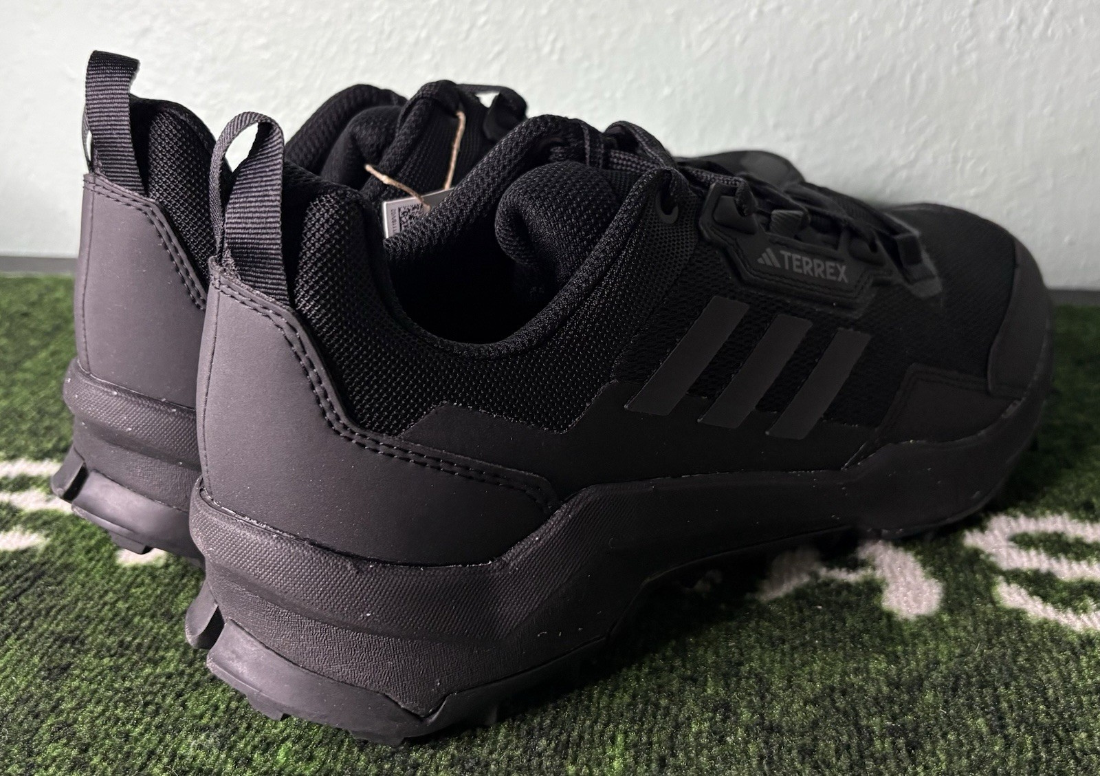 US Men’s 9 – Adidas TERREX AX4 “Black Carbon” HP7388, Hiking Shoes
