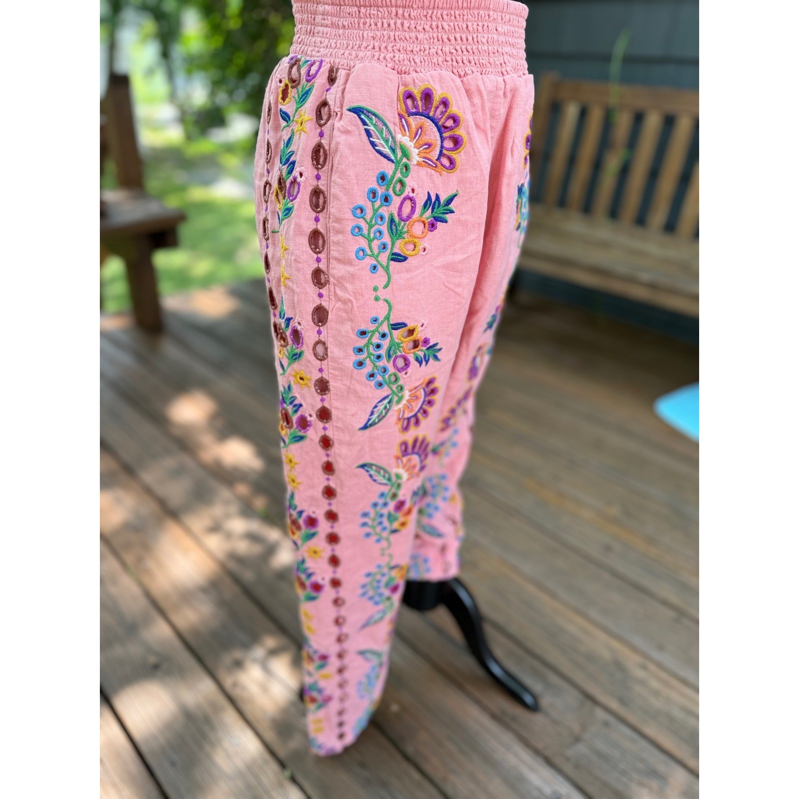 Farm Rio Pink Linen Embroidered Eyelet Smocked Waist Tapered Pants Womens