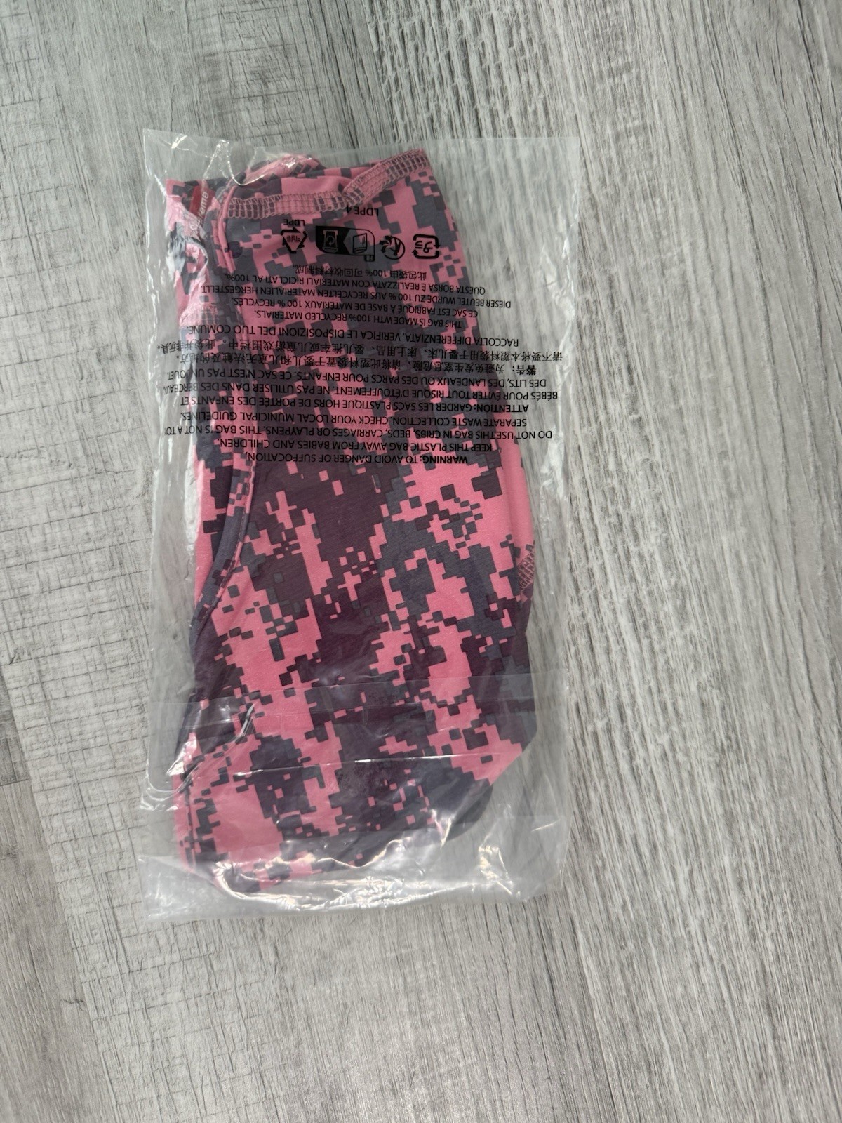 Supreme Heat Reactive Digi Camo Balaclava Pink Face Mask New Authentic FW25 NY