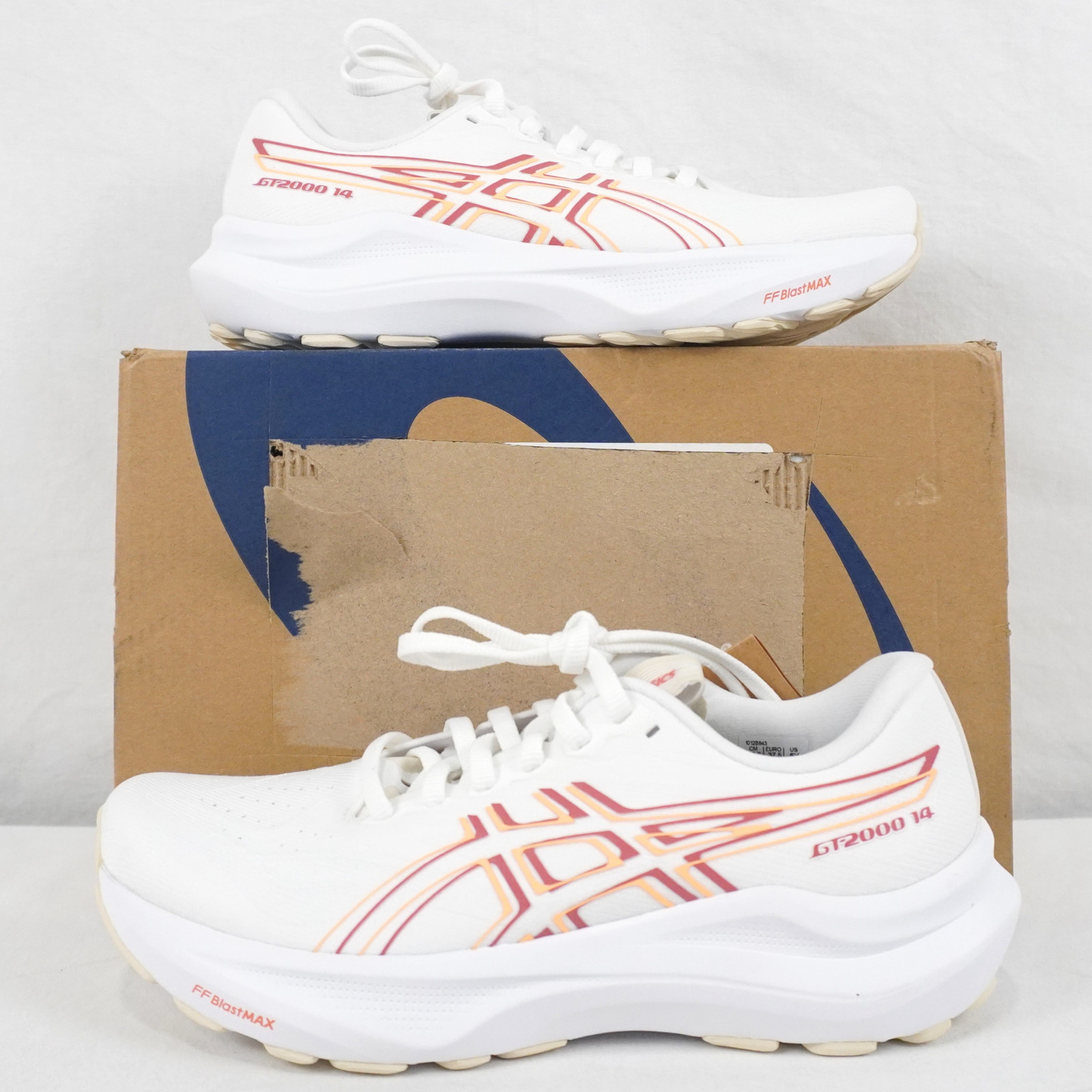 Asics GT-2000 14 Sneakers In White/Dark Pink Clay – Women’s 6.5 (1012B843-101)