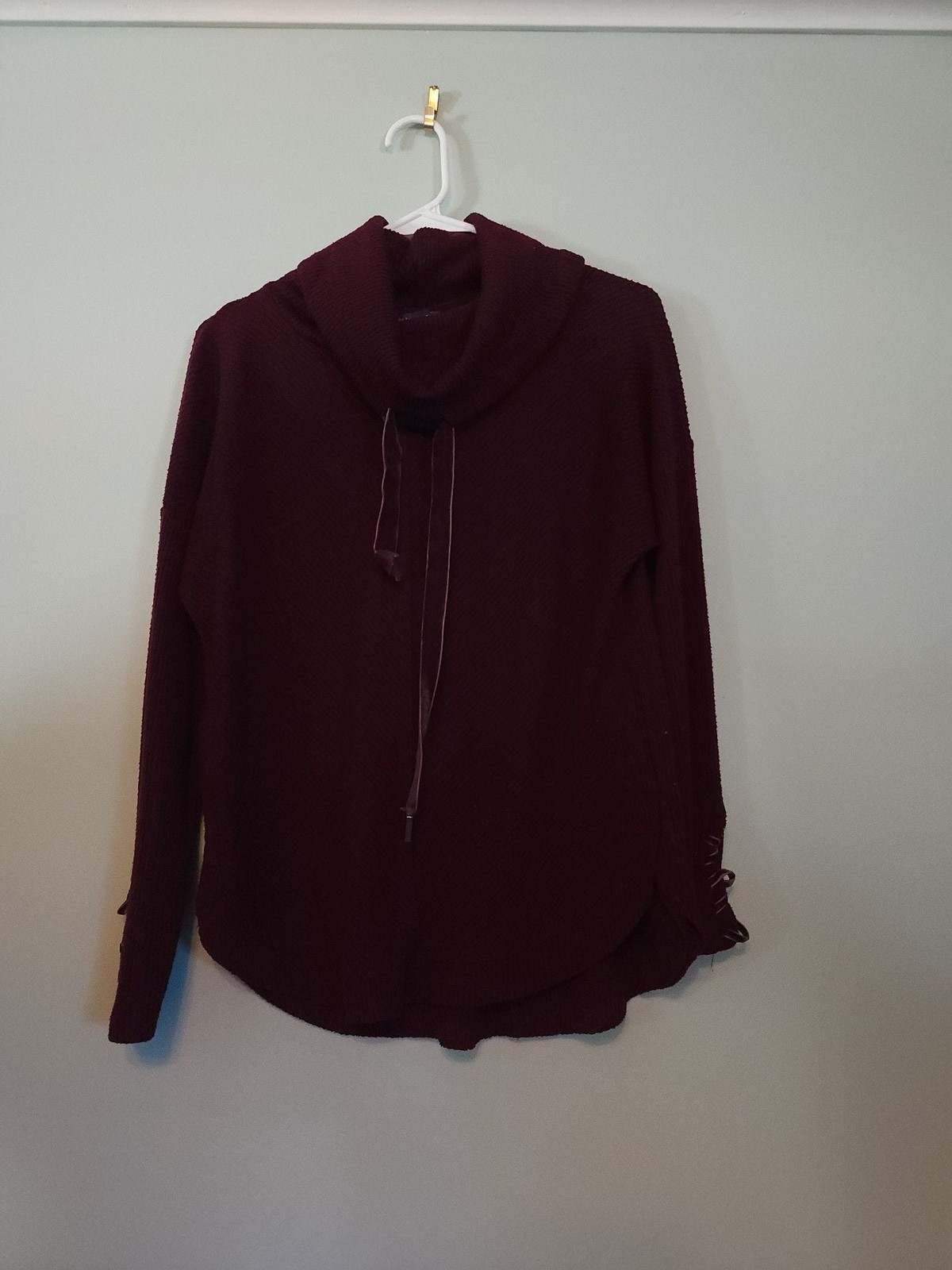 Democracy Burgandy Waffle Knit Cowl Neck Pullover Sweater
