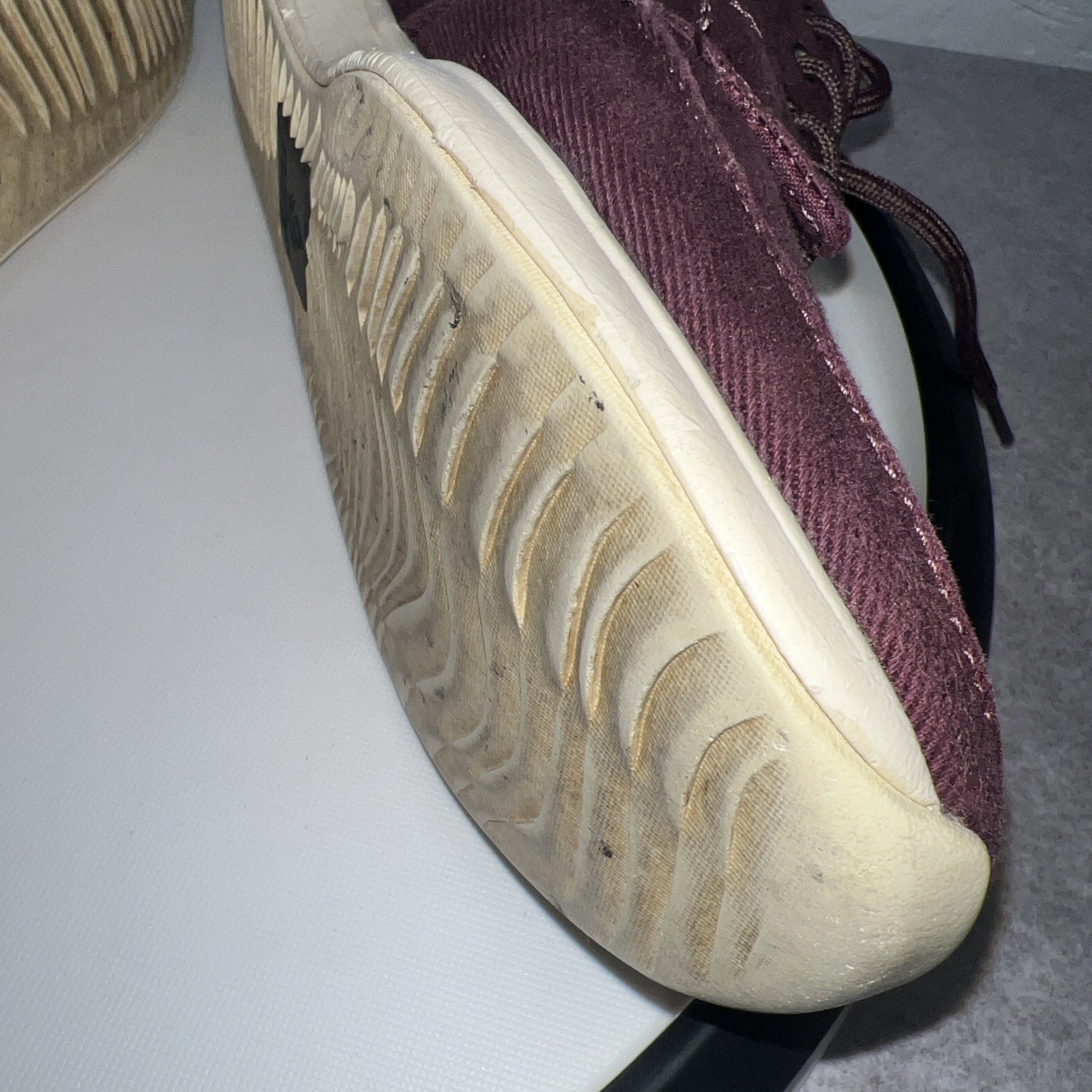 Reef Rover Canvas Sneakers Shoes Womens Size 9 Maroon Red Casual Travel Beach