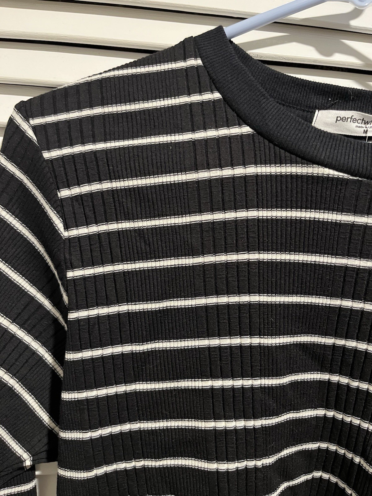 PERFECT WHITE TEE NWT Black White Ribbed Long Sleeve Sweater Sweatshirt Medium