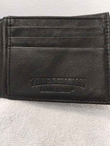TRUE RELIGION Genuine Leather Bi-Fold BLACK, great condition
