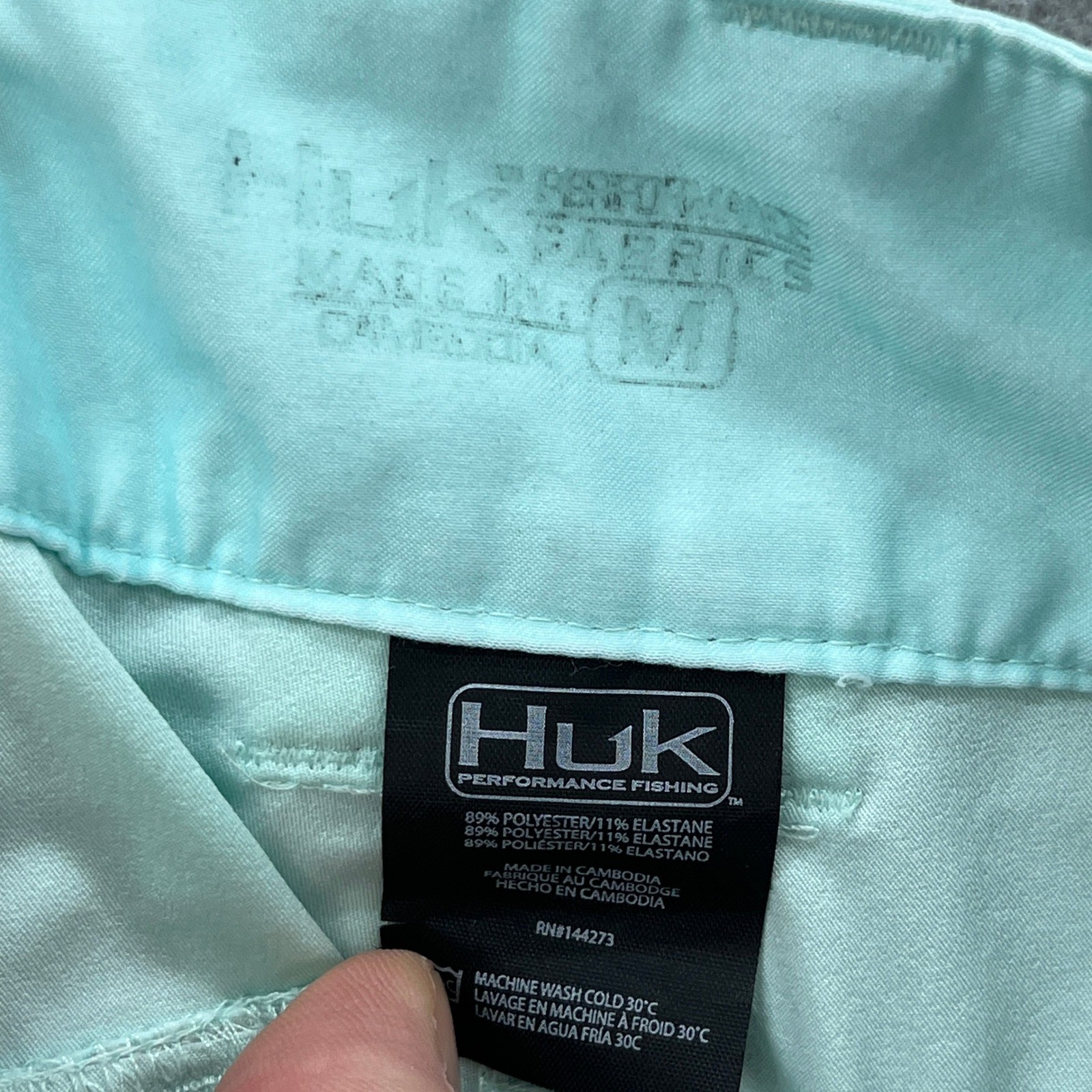 Huk Fishing Shorts Mens M Aqua Blue Stretch Performance Outdoor Angler Guide