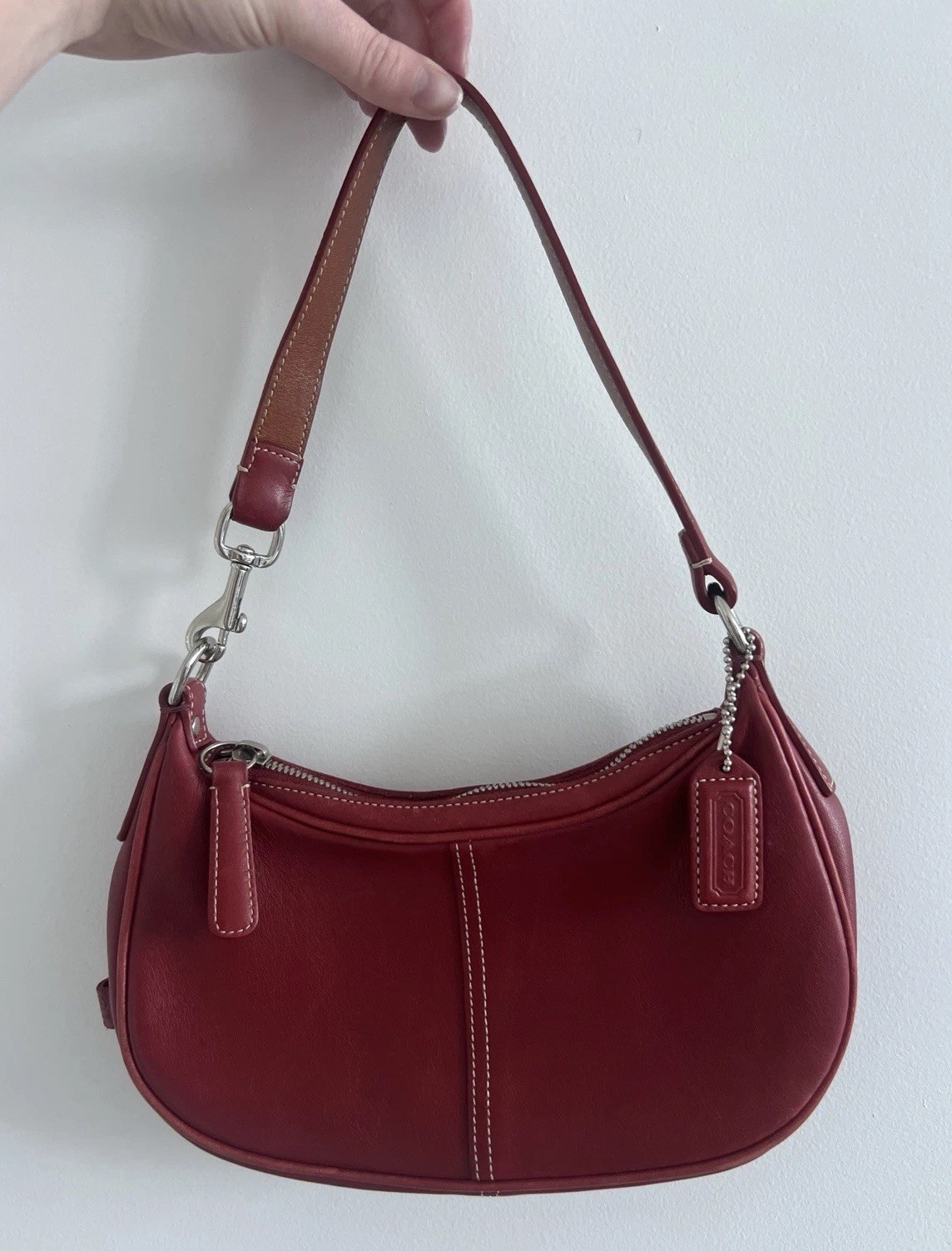 Coach 7393 Vintage Hampton Demi Shoulder Bag Red Burgundy Authentic Leather