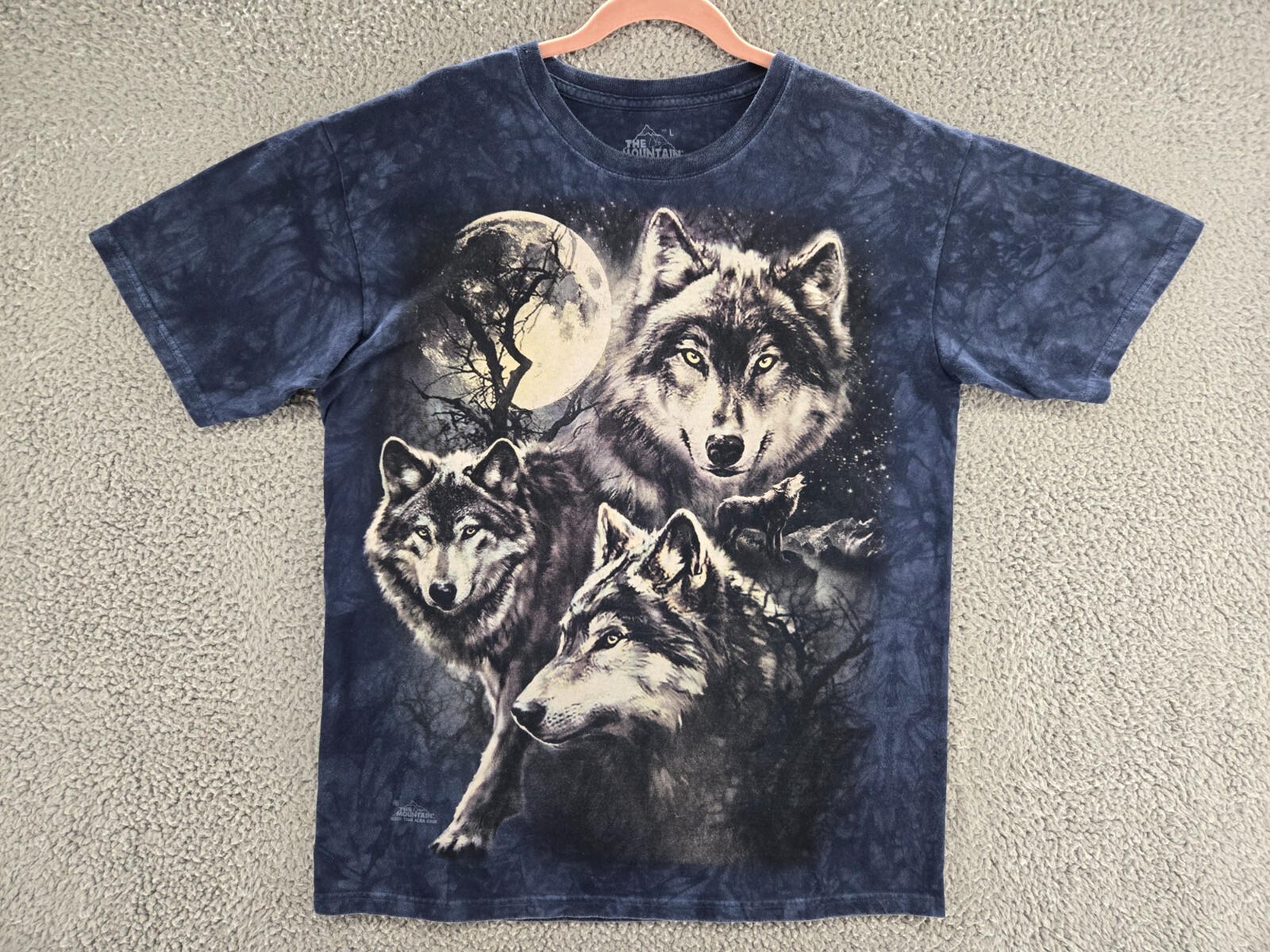 The Mountain Wolf Moon Shirt Mens Large Blue Y2K Big Graphic Tee