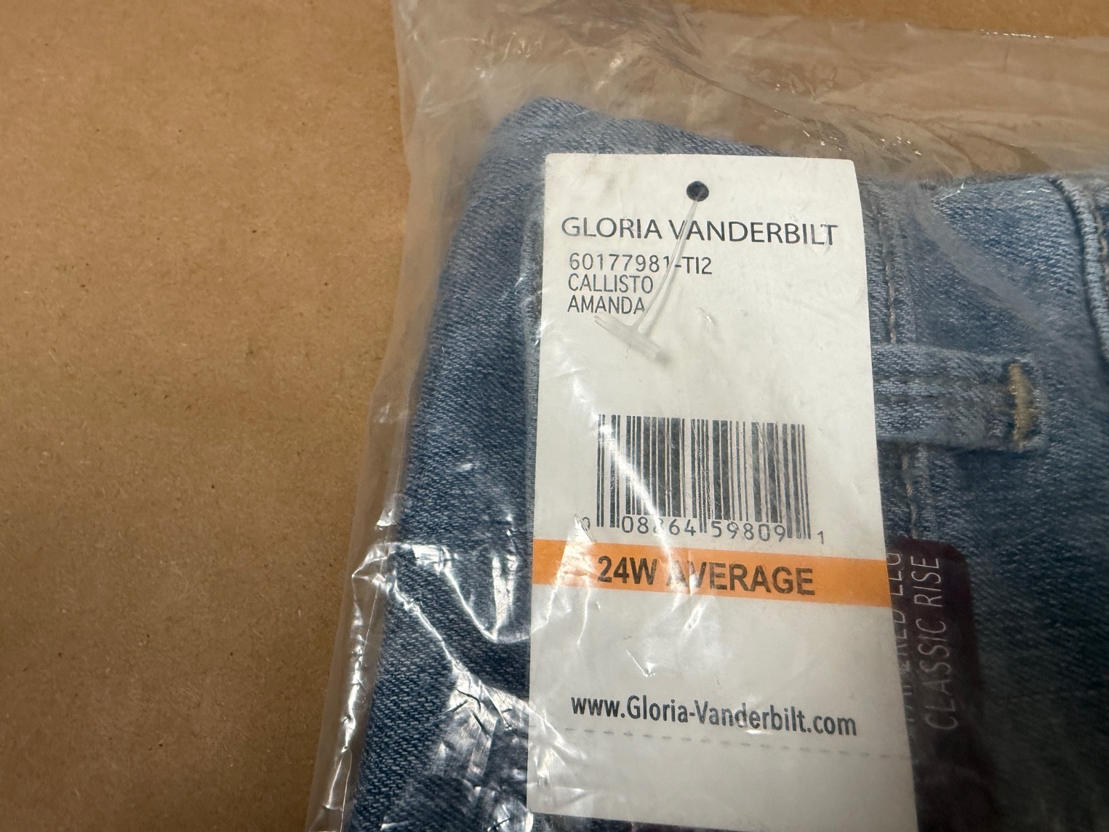 Gloria Vanderbilt Amanda Jeans 24W Average Tapered Leg Callisto Wash NWT
