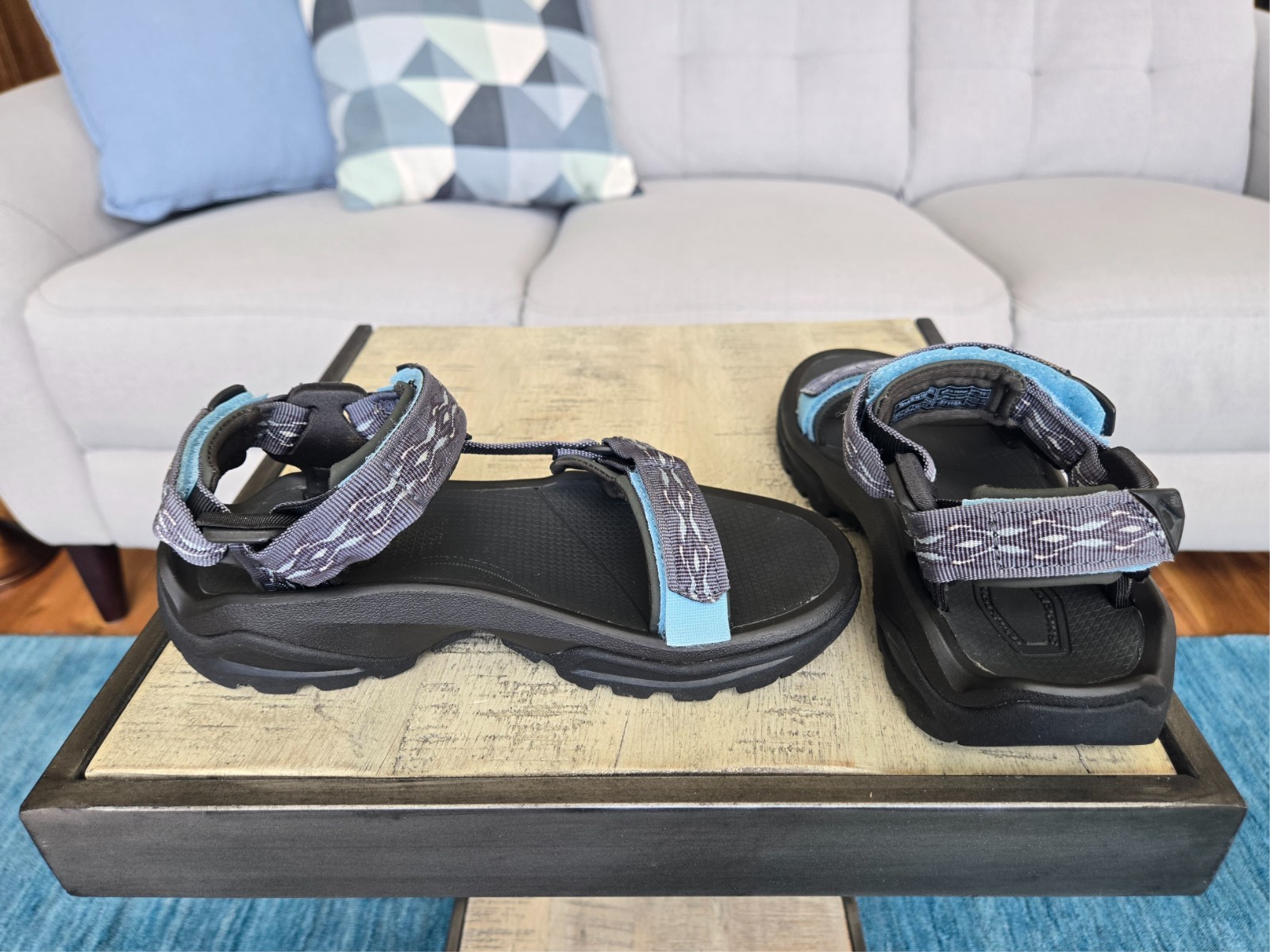 Teva Terra Fi Womens Hiking Sandals US 6.5 / EU 37.5 Blue Excellent Condition
