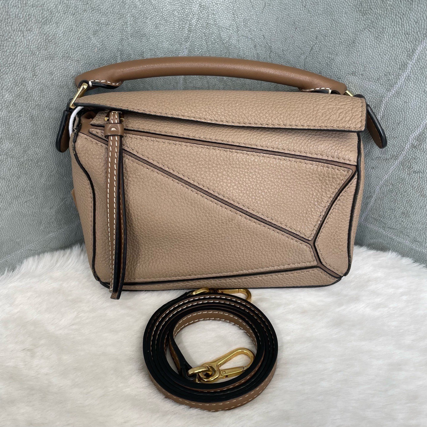Loewe Pre-Owned Authentic Handbag Luxury Handbag A510U95X27-2566 180*80*120mm