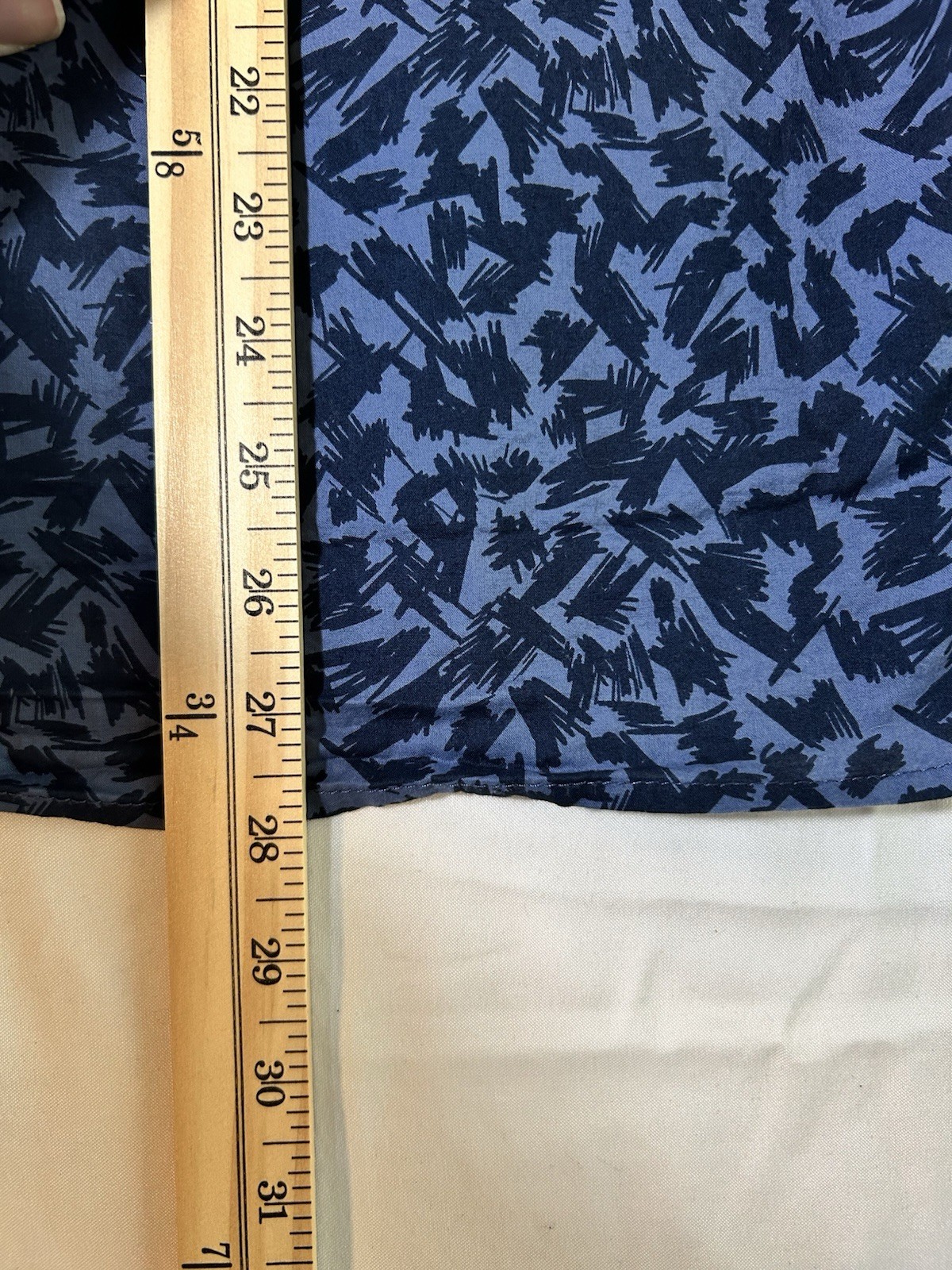 Free Assembly Mens Short Sleeve Button-Down Shirt Blue Print Size Medium