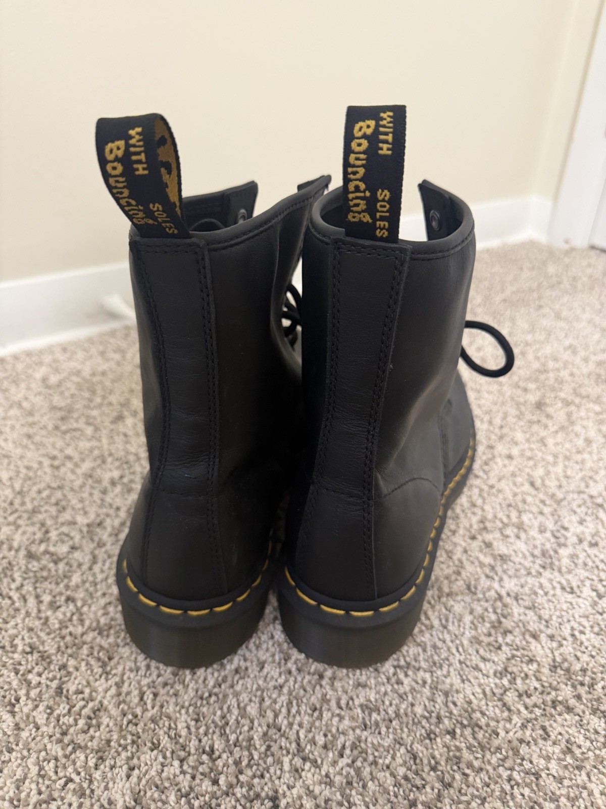 Dr. Martens Black Leather Combat Ankle Lace-Up Boots Slip/Oil/Acid US 10