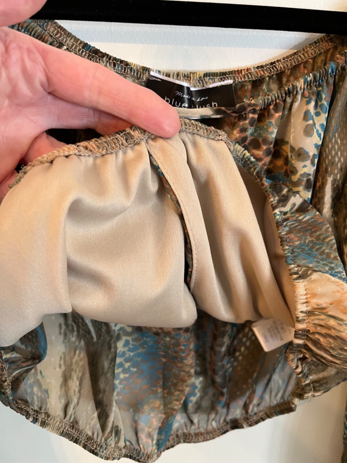 Blue Blush Long Open Sleeve Crop Top Geometic Print Sheer Front Lined Blouse LG