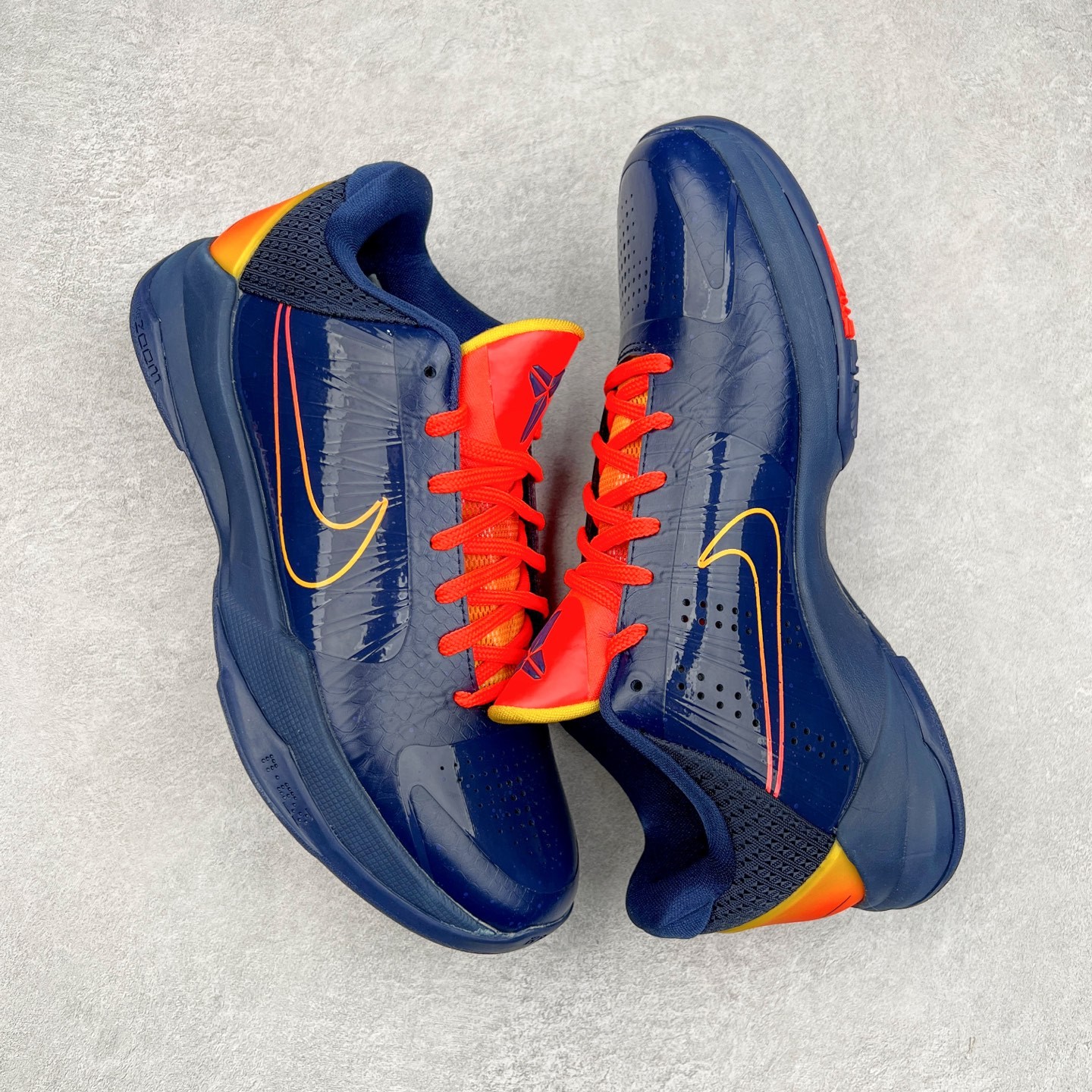 New NK Caitlin Clark x Kobe 5 Protro “Indiana Fever” IM3207-400 Athletic Shoes