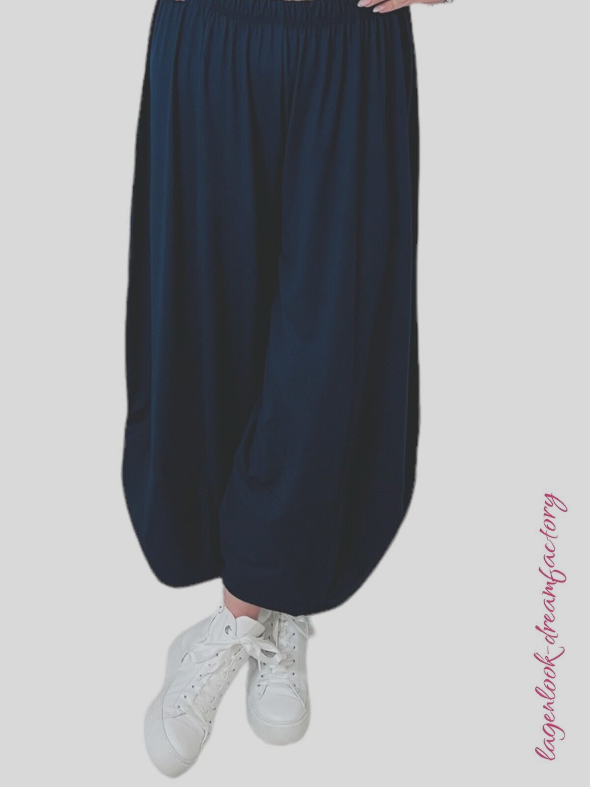 MYO-Lagenlook megaweite 3D-Ballonhose navy marine geteilt 44 46 48 50 52 54