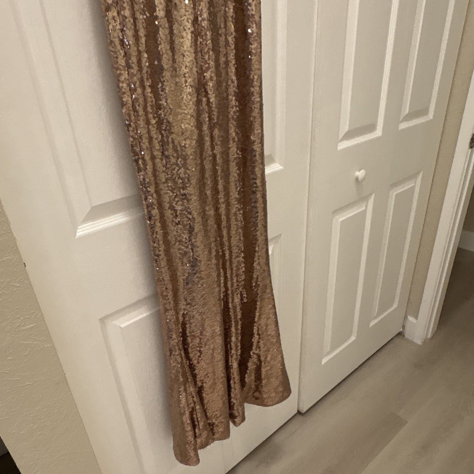 Lulus Gold Sequin V-Neck Strappy Sleeveless Maxi Dress Women’s XS Formal