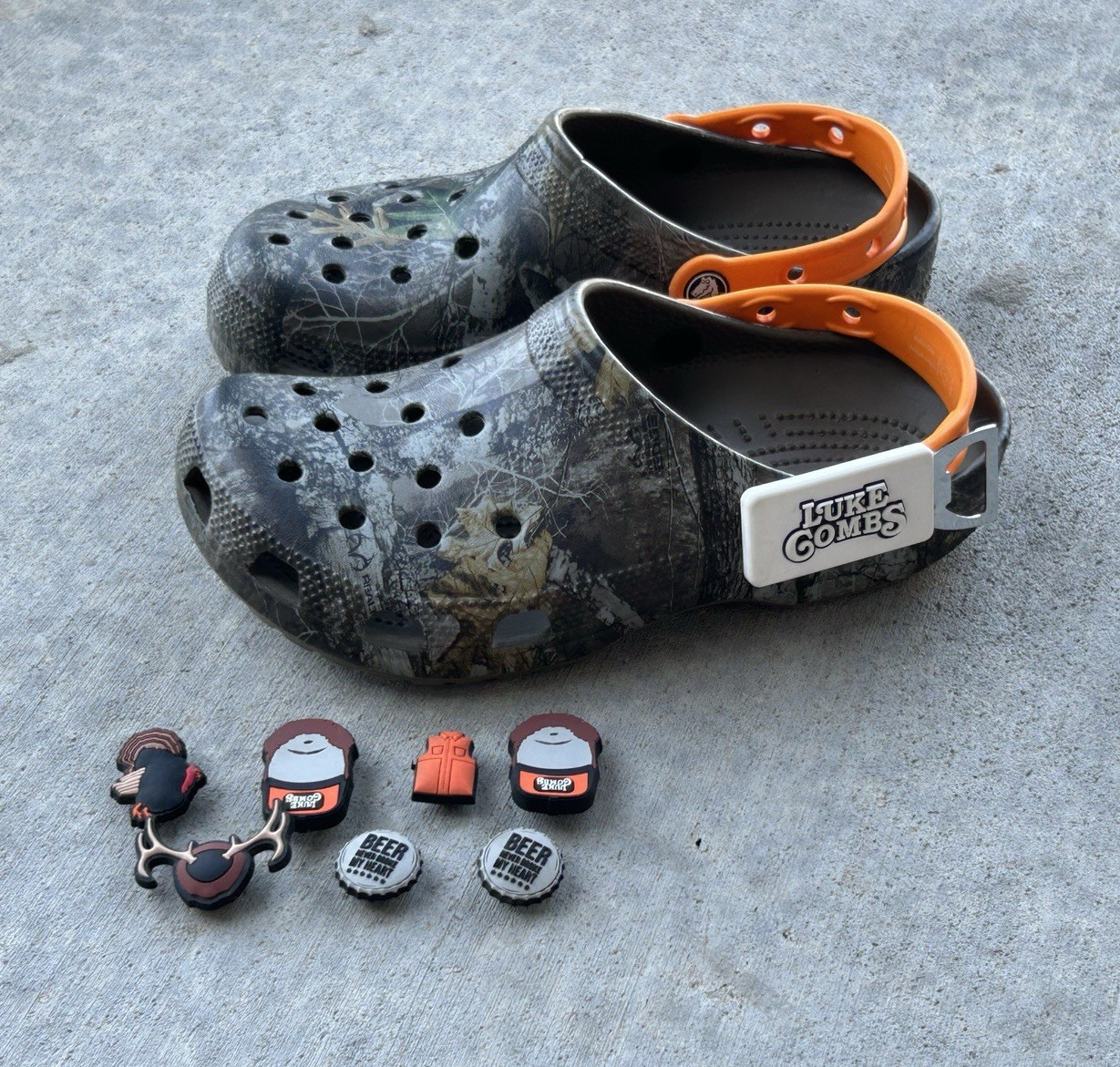 Crocs Luke Combs Camo Clog US M6 W8 Multicolor Orange Strap Cushioned