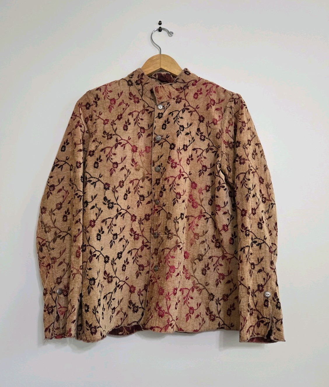 Beautiful Reversible Burgundy And Tan Floral Jacquard Tapestry Button-Up Jacket