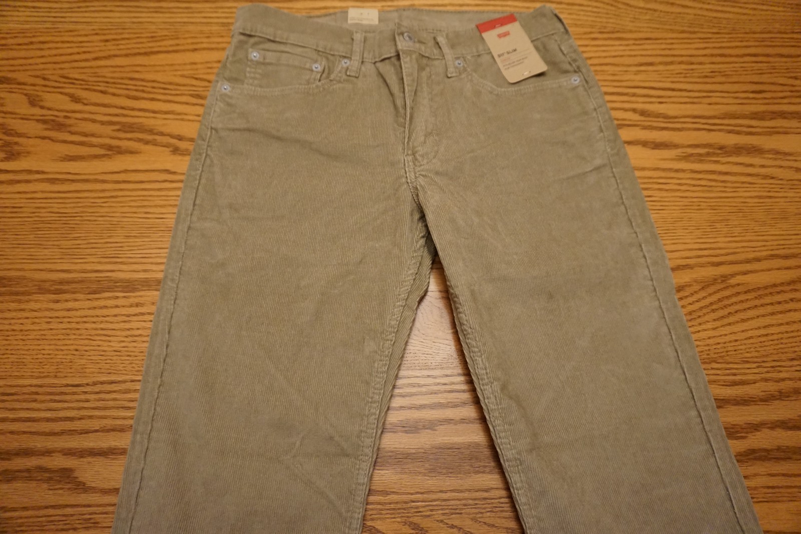 NWT MEN’S LEVI CORDUROY PANTS 511 Multiple Sizes Slim Stretch Khaki $69.50