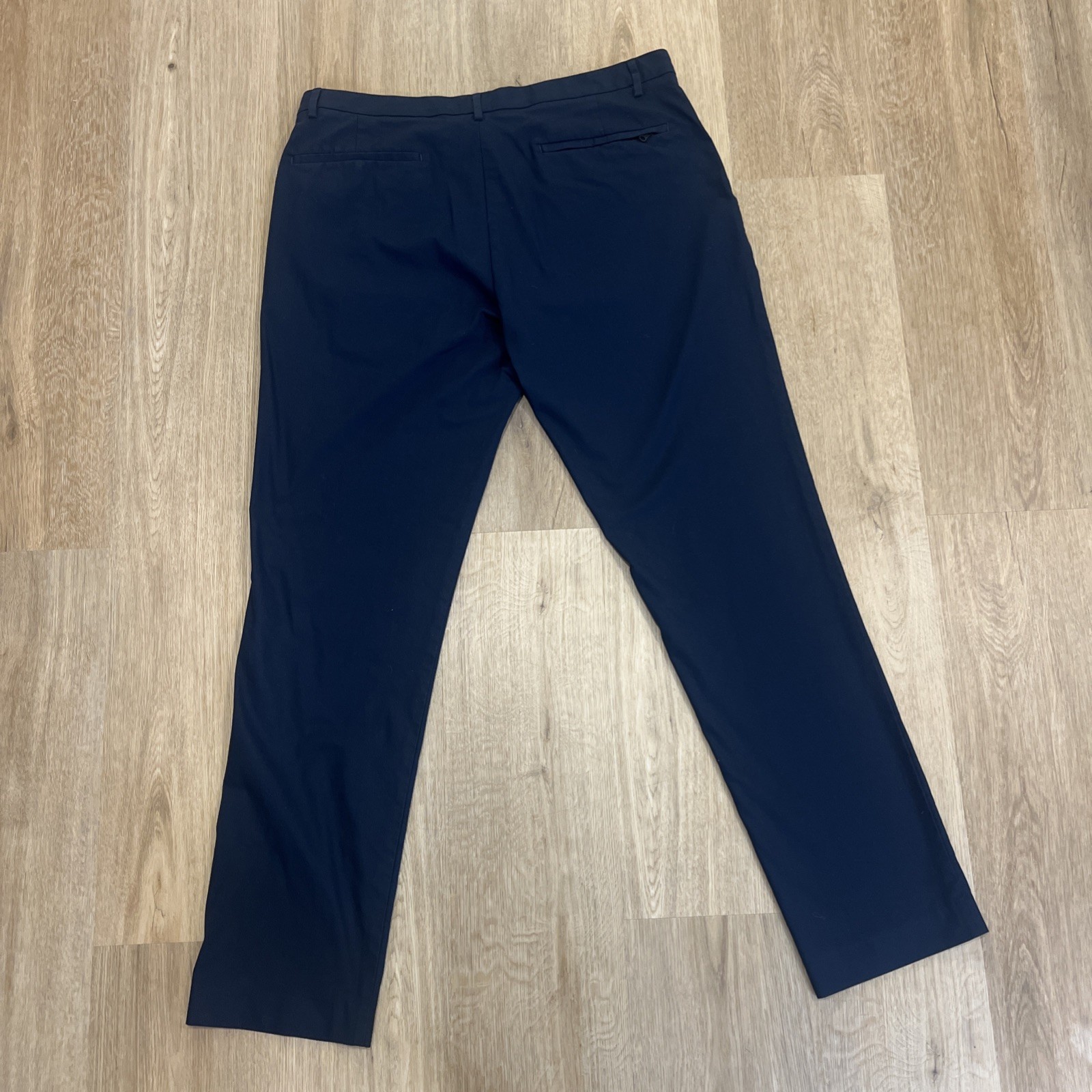 BONOBOS Men’s 36×32 Navy Blue Pants Chinos Golf Slim Fit Hidden Stretch Waist