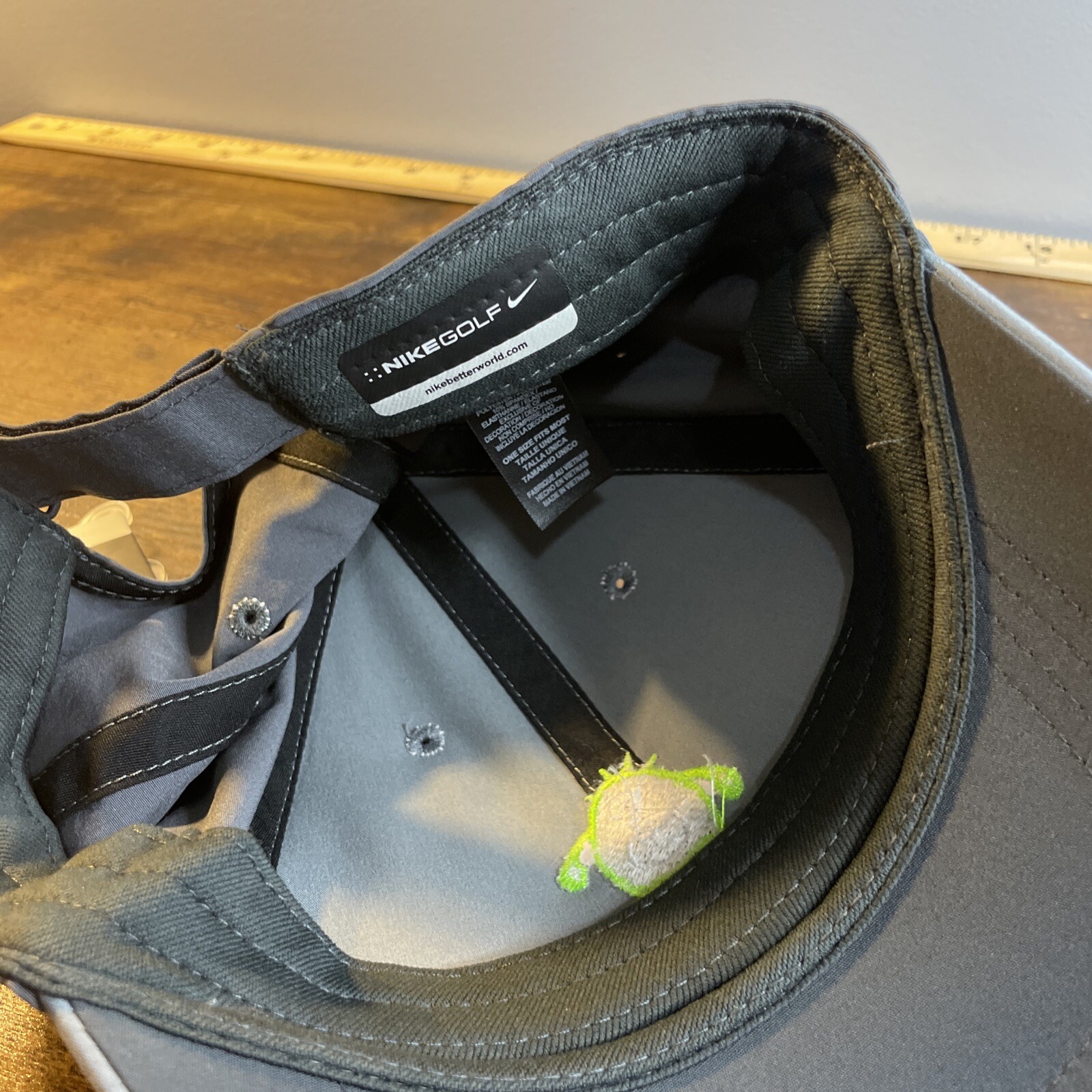 New With Tag Nike Legacy91 Squeaks -Dri-Fit Hat Adjustable Swoosh Cap 2021