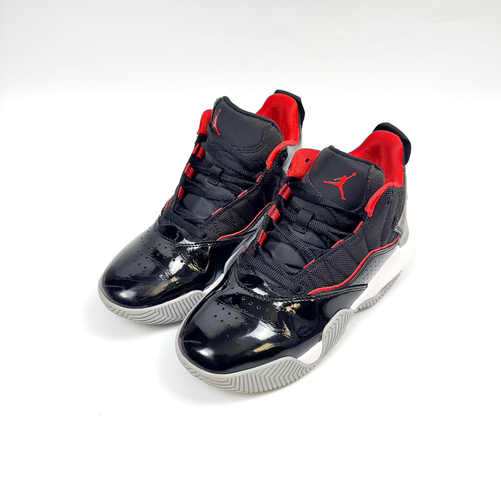 Nike Kids Air Jordan Stay Loyal Sneakers Size 4.5 Y Black/Red